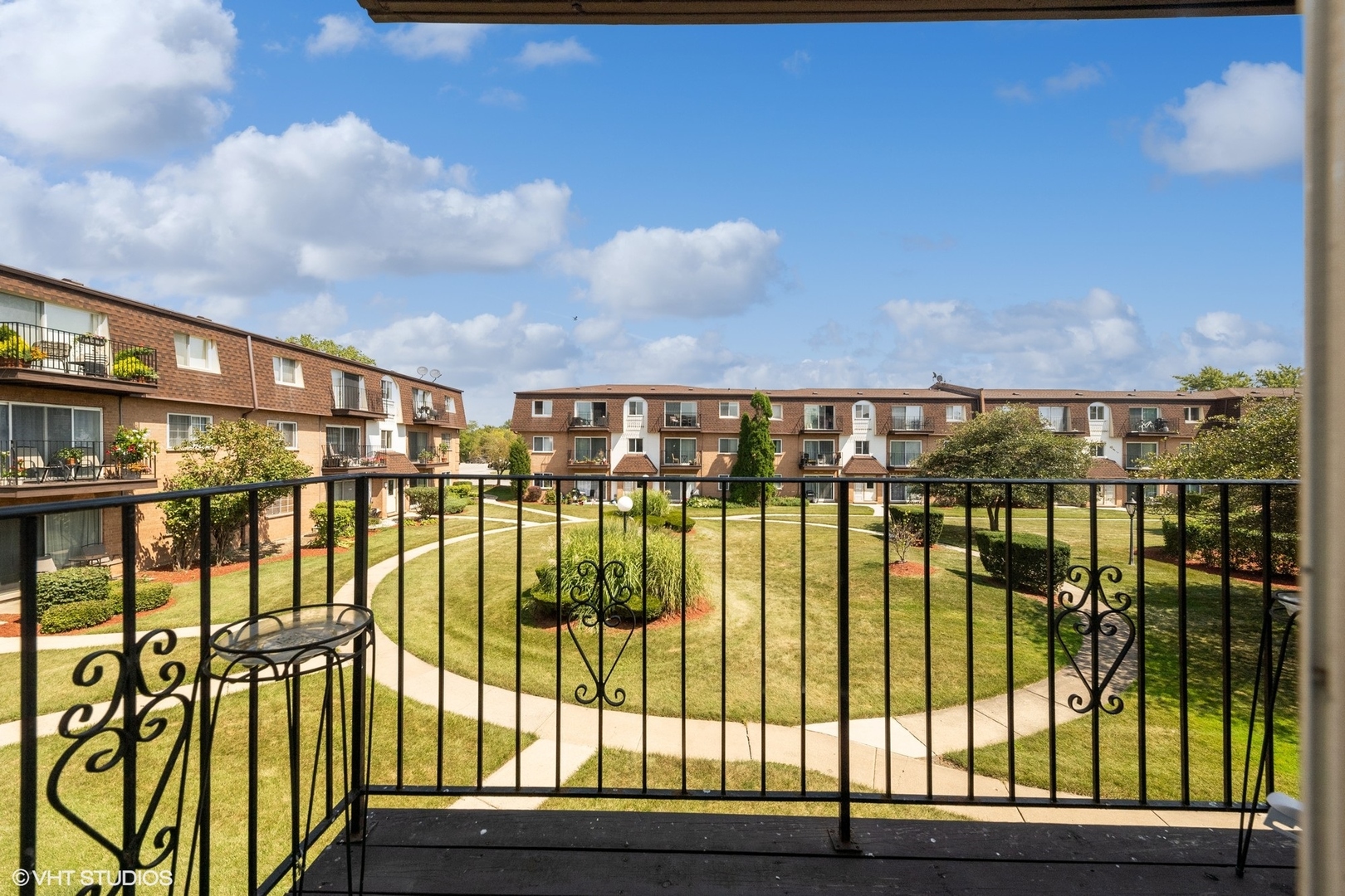 9470 Bay Colony Drive Unit: 2S