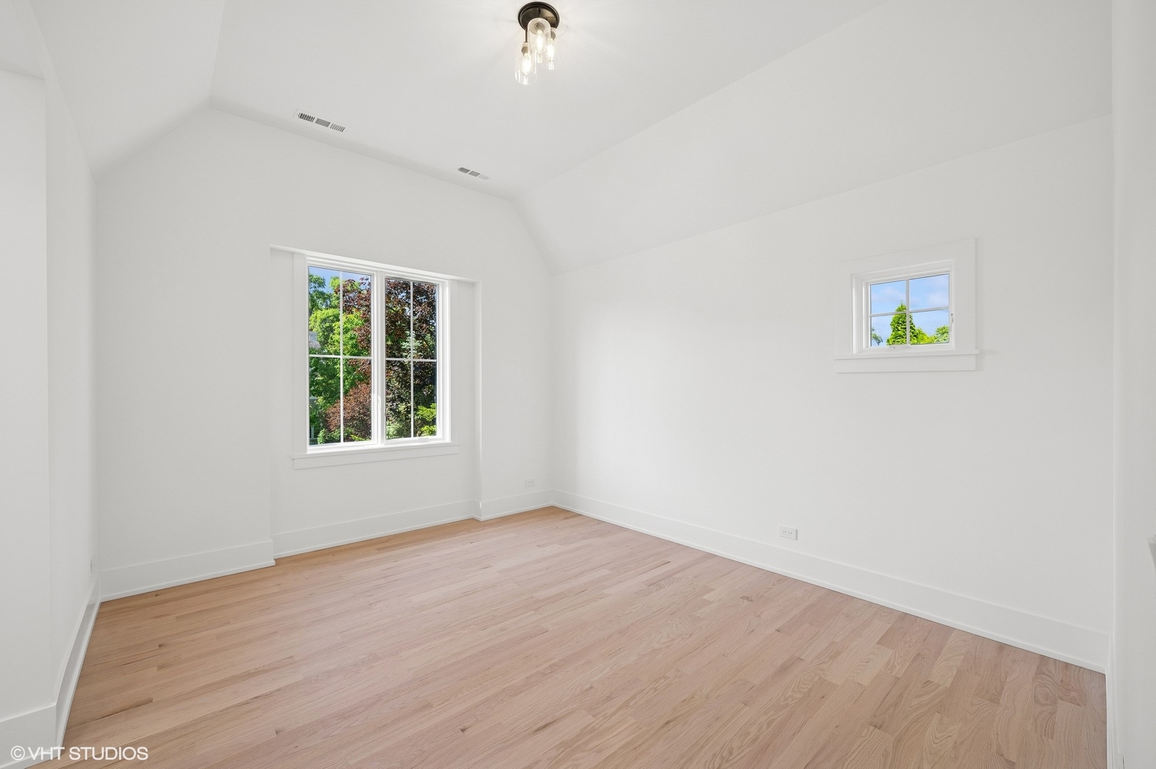 900 Pleasant Lane