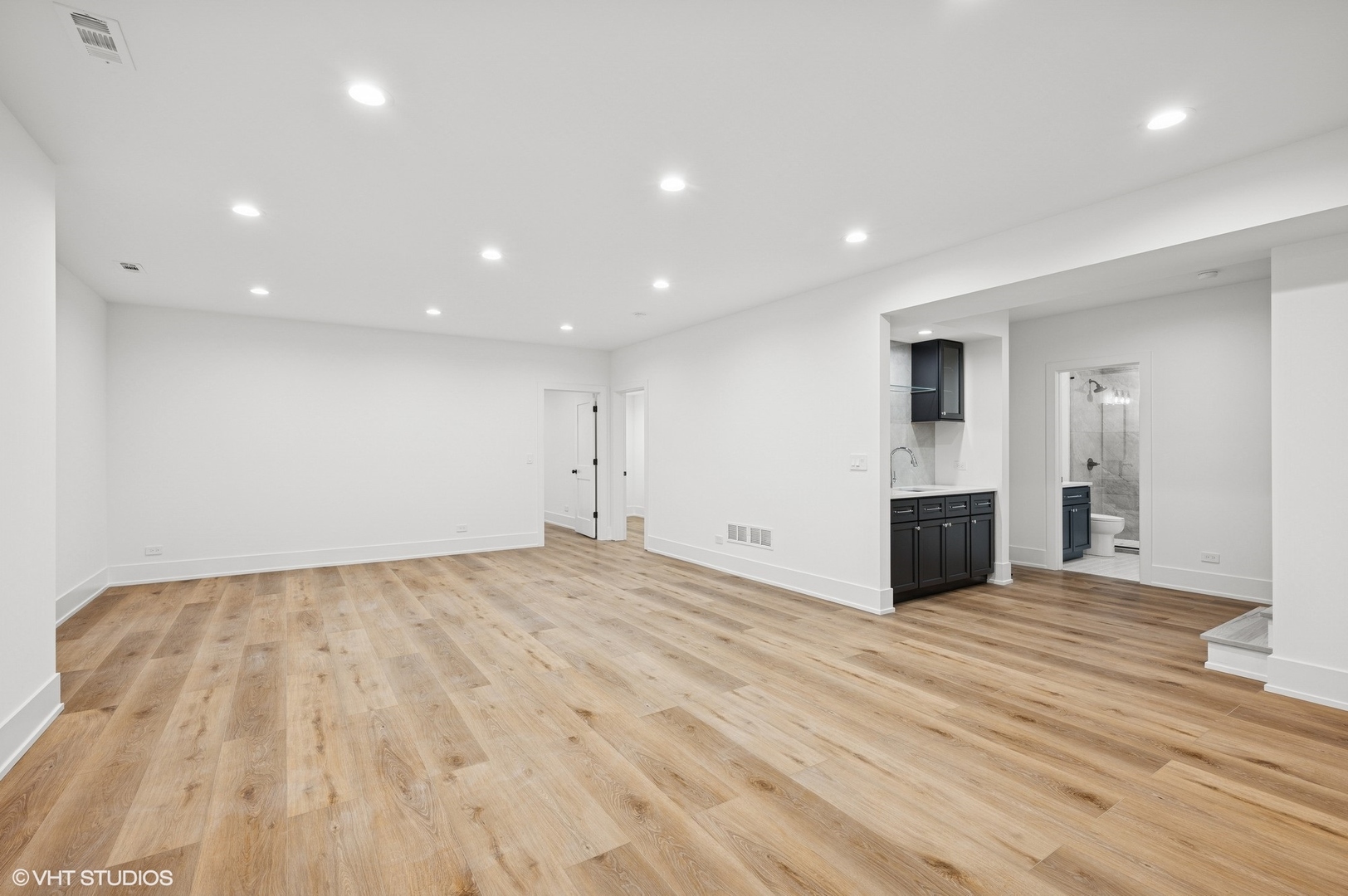 900 Pleasant Lane