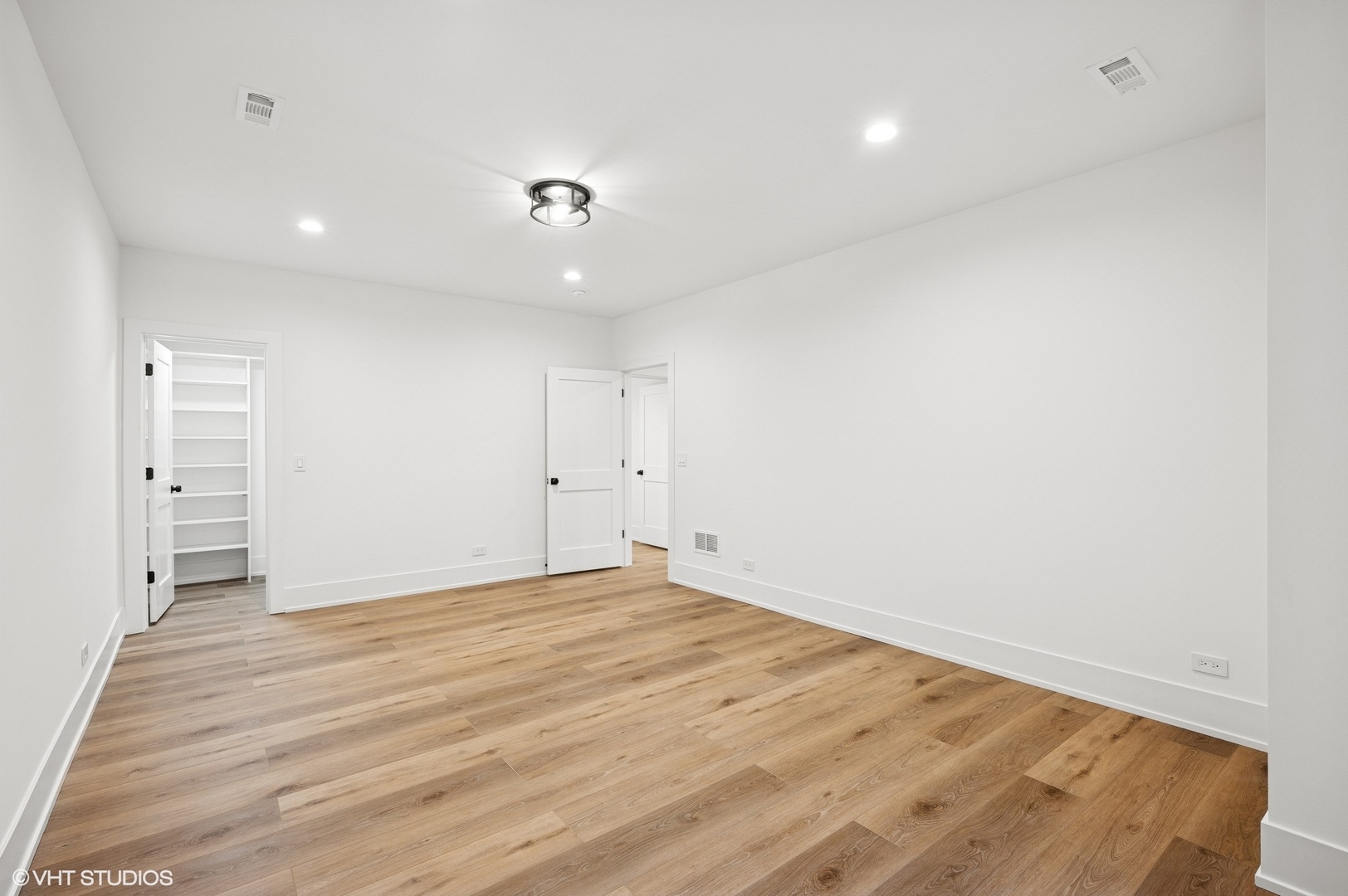 900 Pleasant Lane