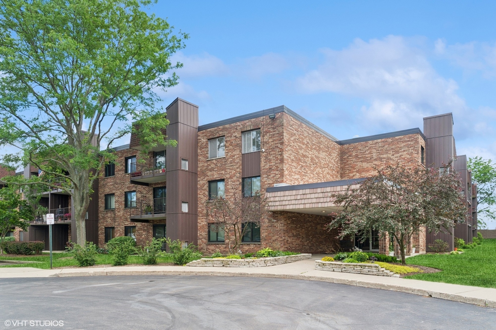 522 E Algonquin Road Unit: 309A