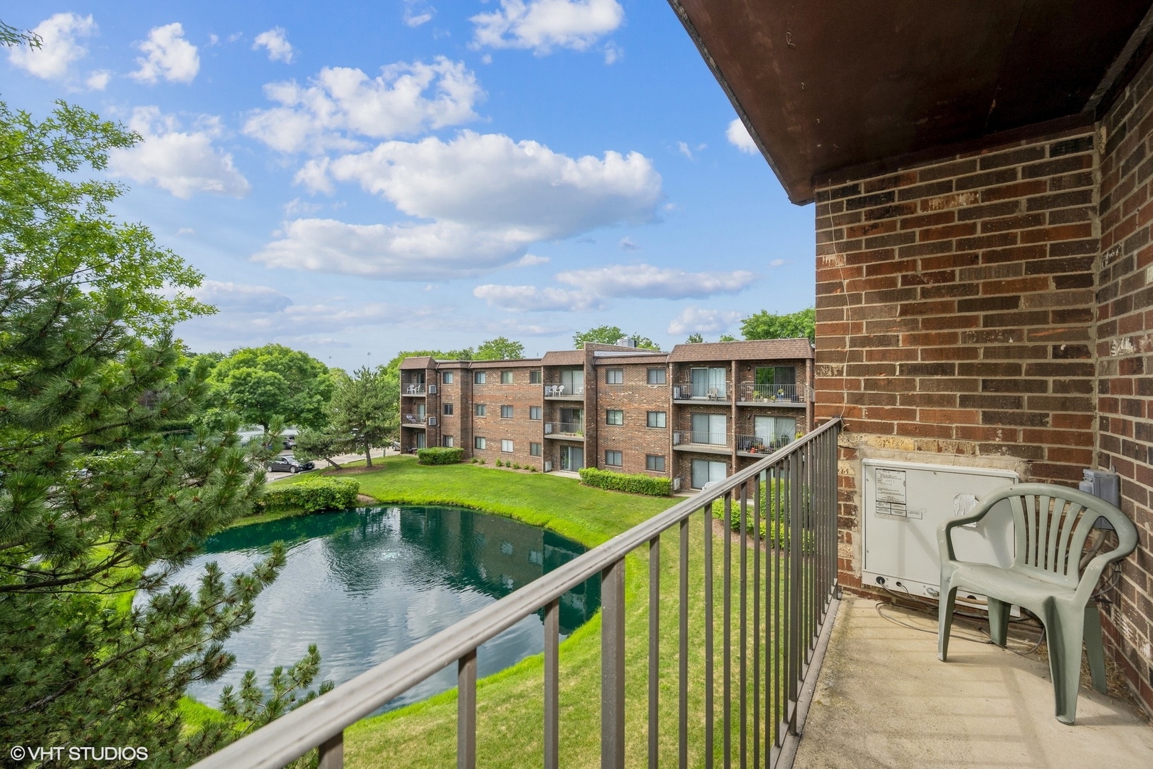 1112 Castilian Court Unit: 313