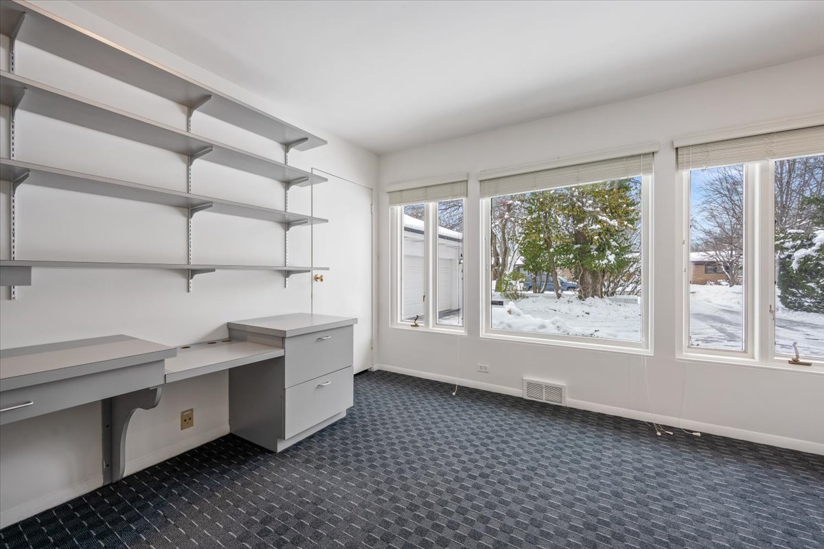 710 Strawberry Hill Drive