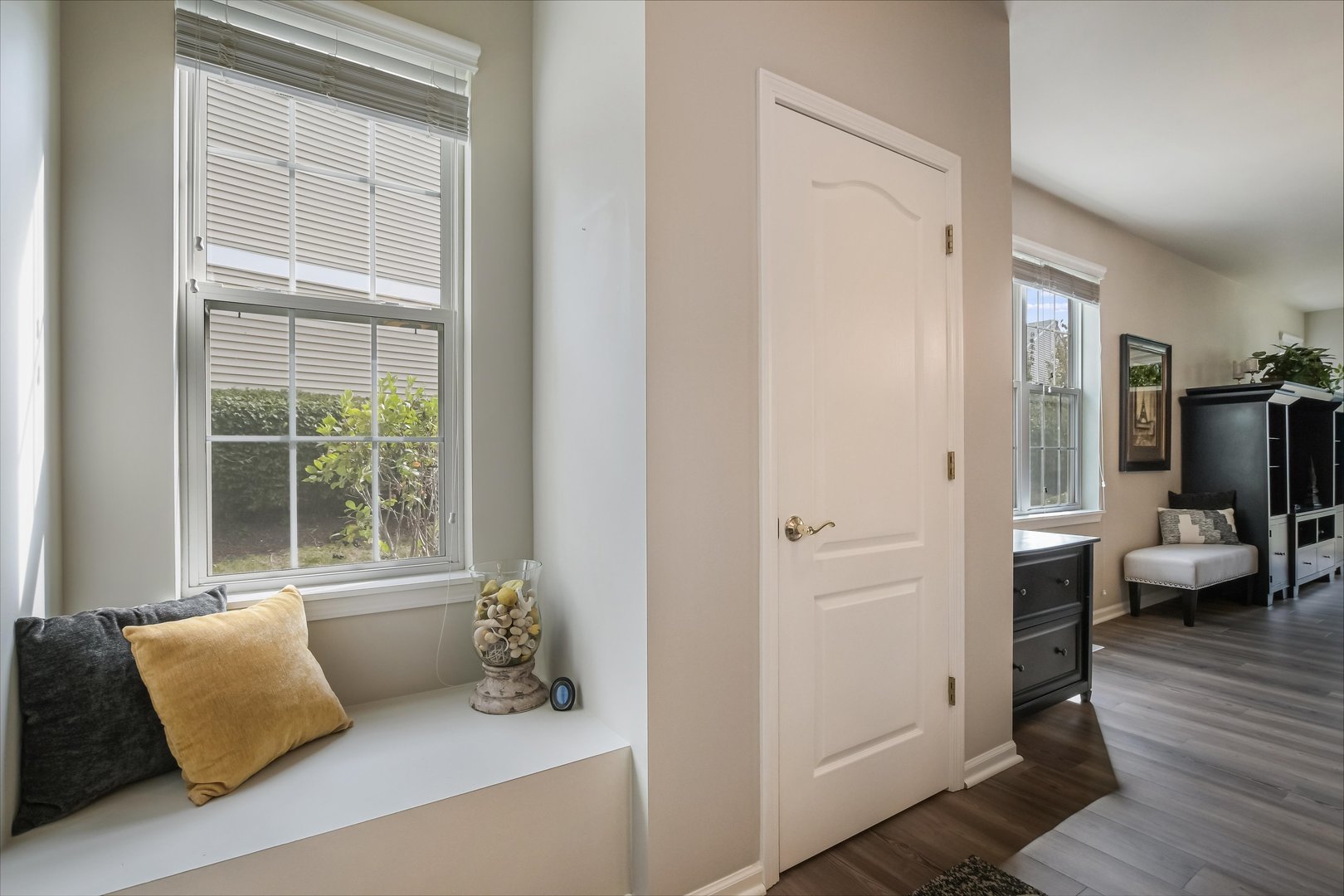 2562 GOLF RIDGE Circle Unit: 2562