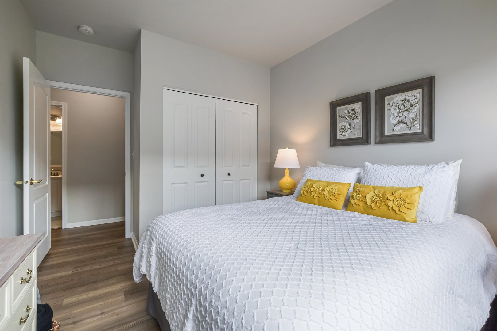 2562 GOLF RIDGE Circle Unit: 2562