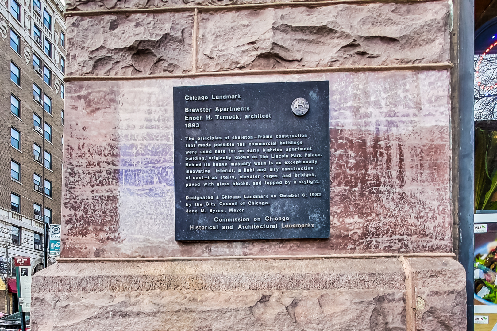 2800 N Pine Grove Avenue Unit: 8A