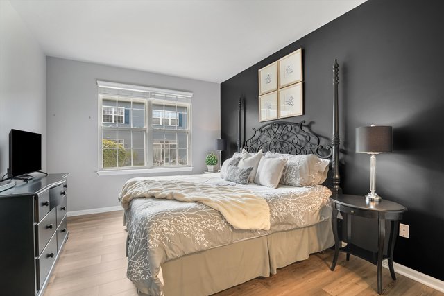 2562 GOLF RIDGE Circle Unit: 2562