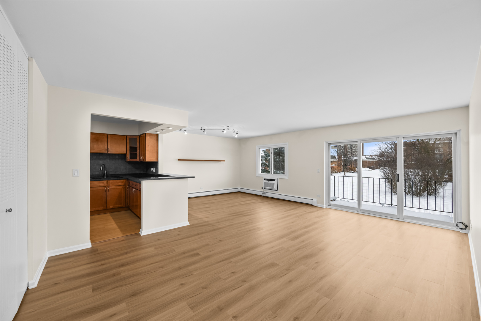 10385 Dearlove Road Unit: 2C