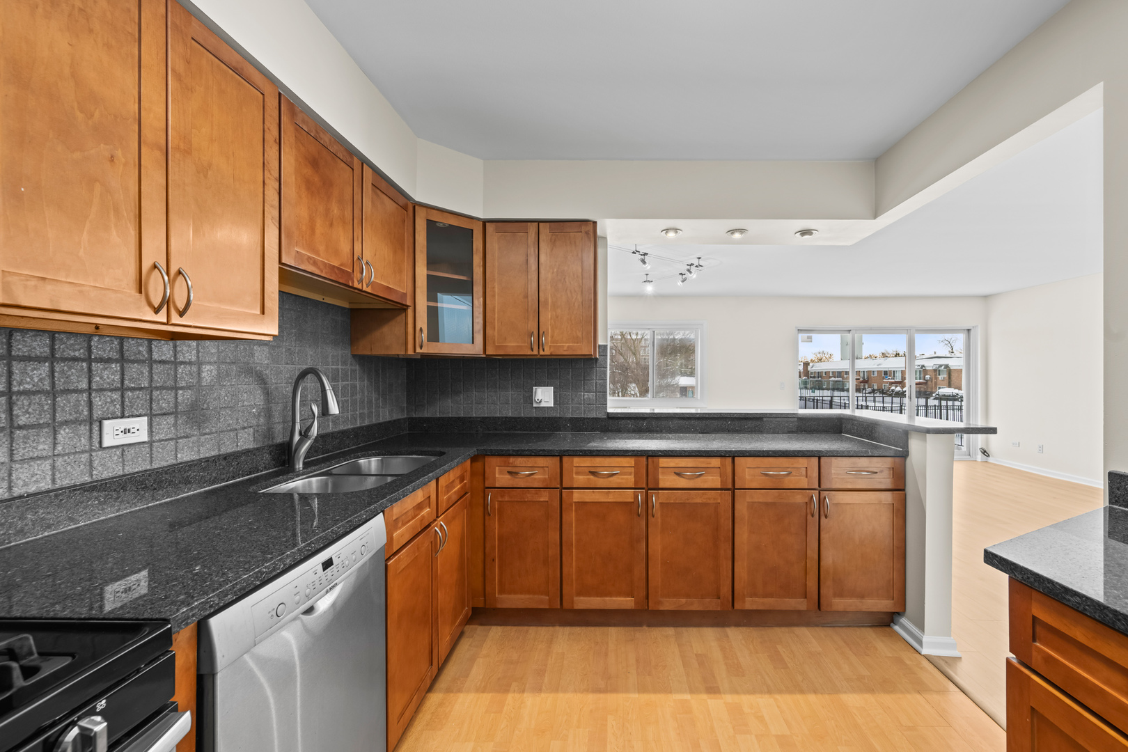 10385 Dearlove Road Unit: 2C