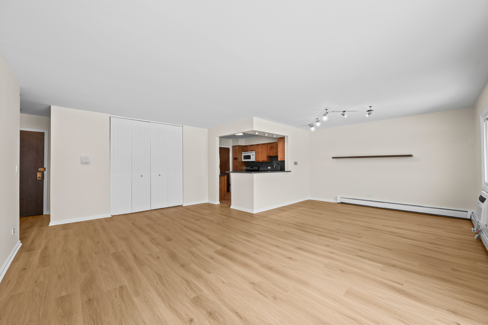 10385 Dearlove Road Unit: 2C