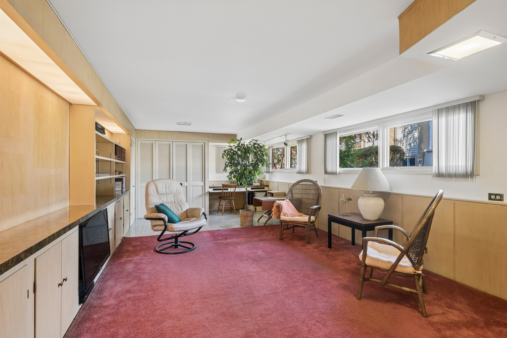 1041 Arbor Lane