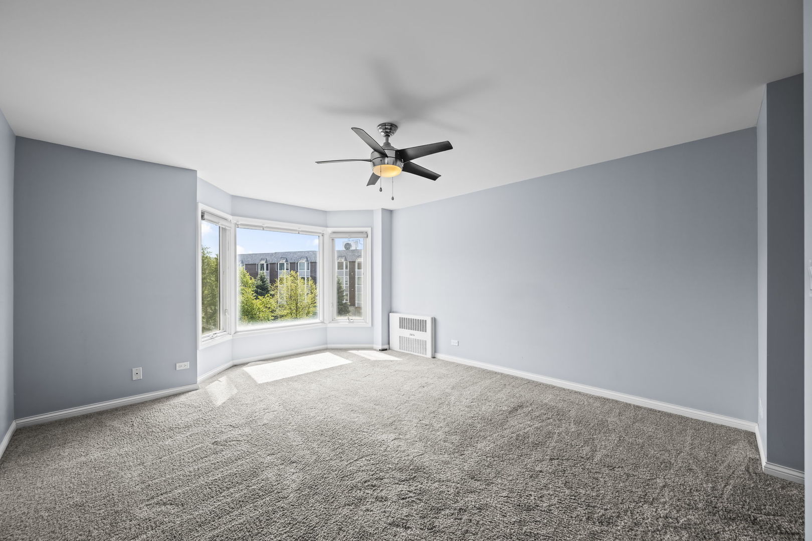 201 Thames Parkway Unit: 2K