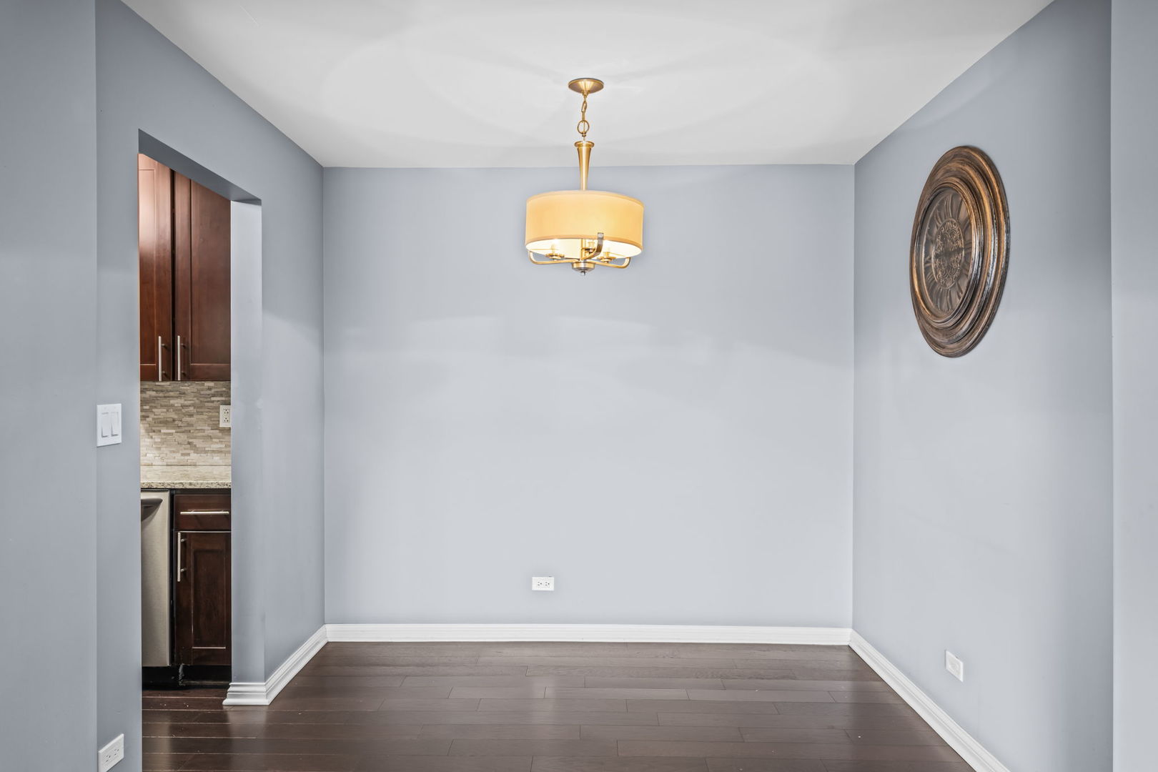 201 Thames Parkway Unit: 2K