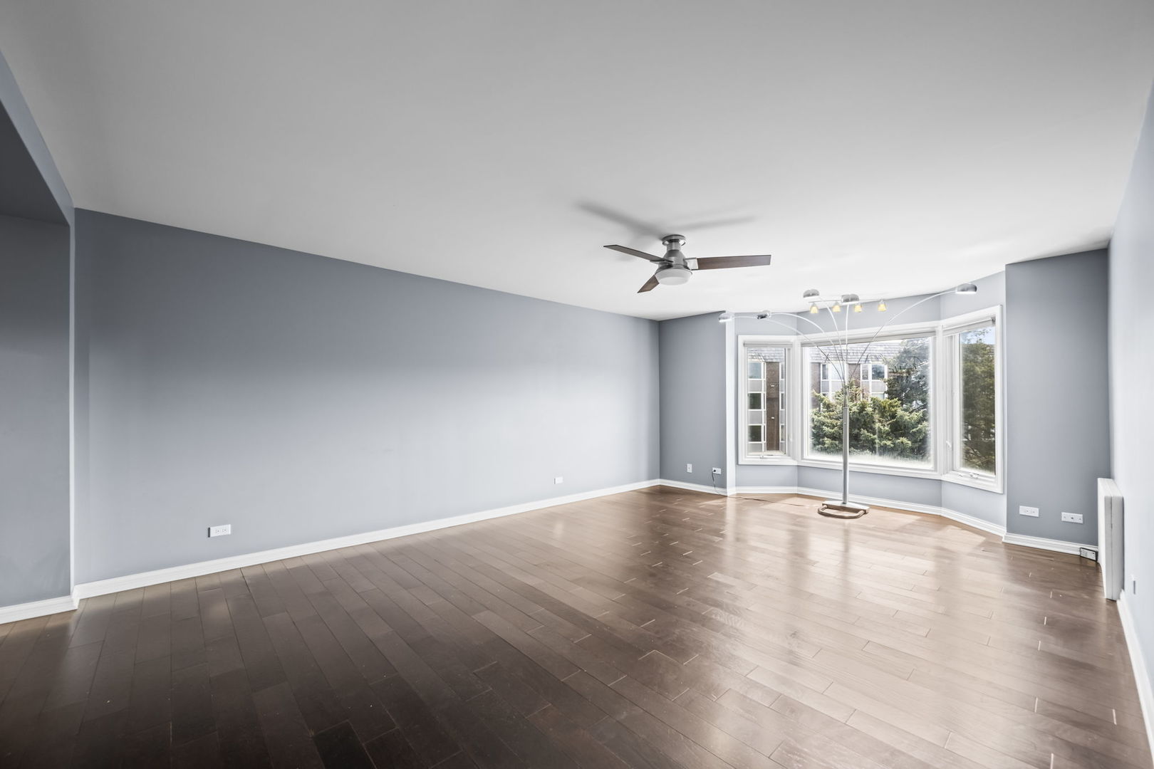 201 Thames Parkway Unit: 2K