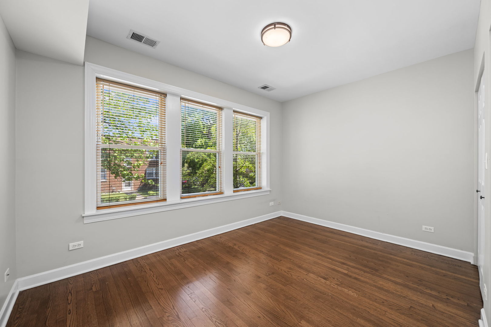 9100 Lamon Avenue Unit: 1N