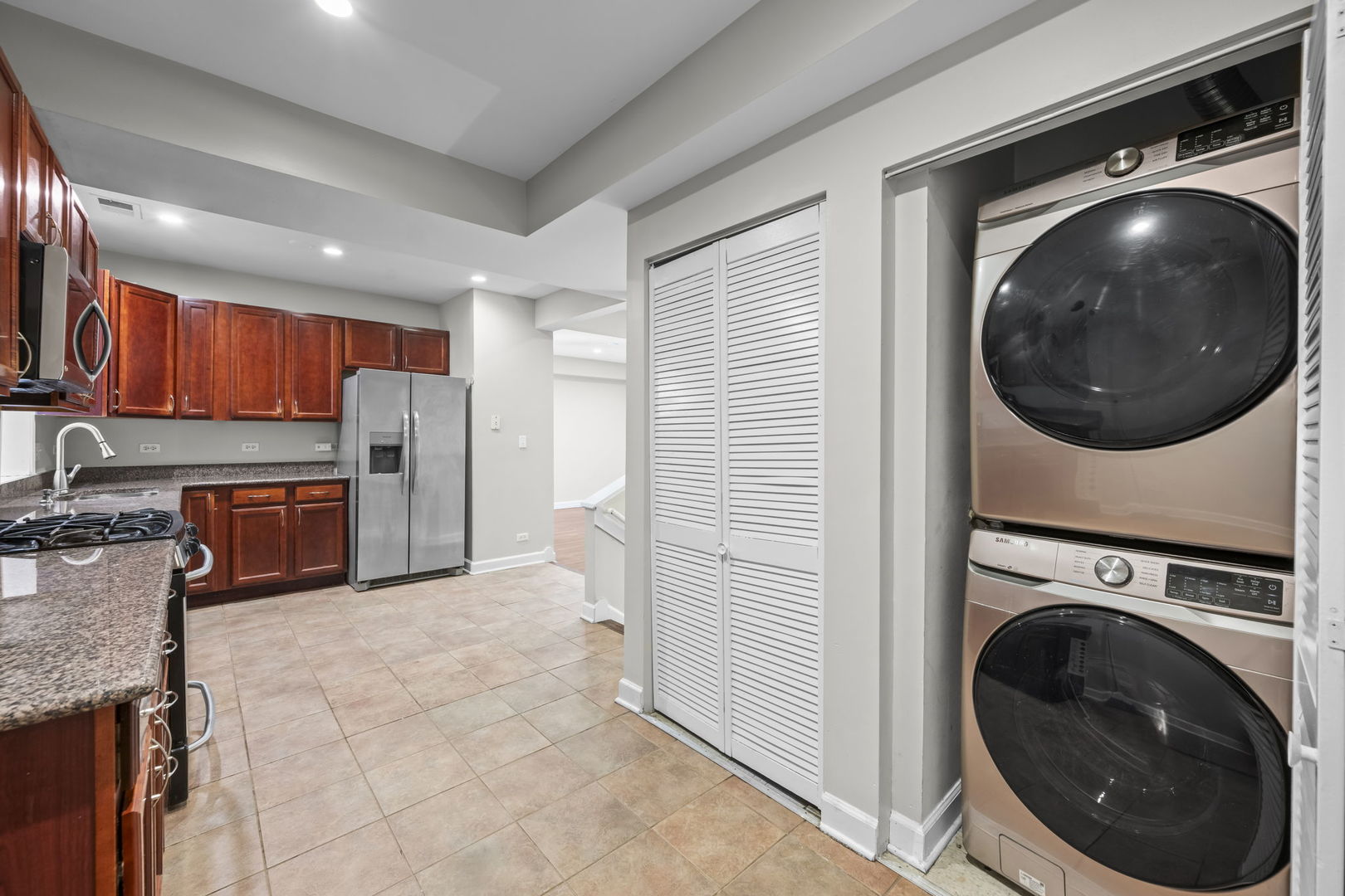 9100 Lamon Avenue Unit: 1N