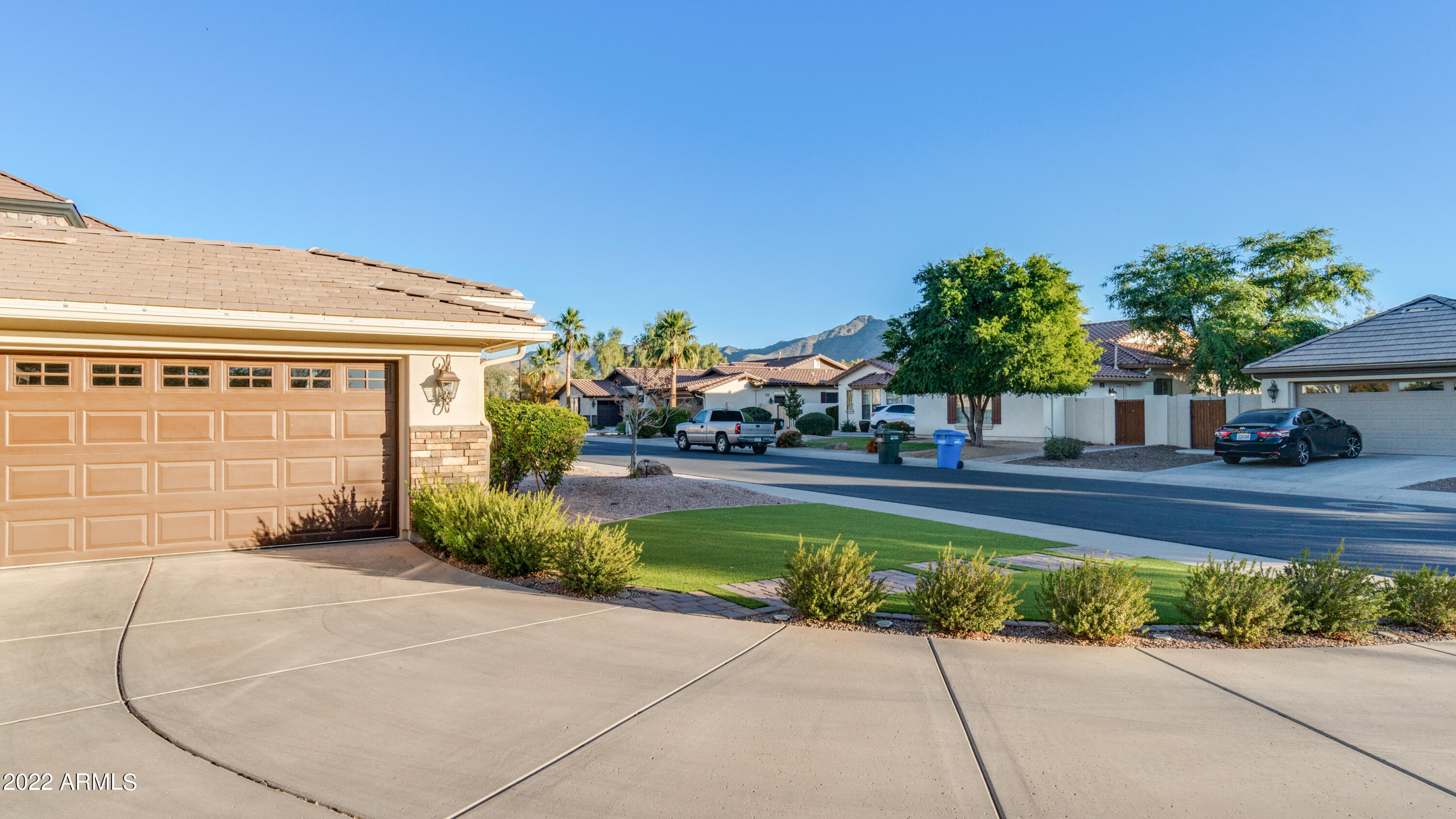 4514 W SUMMERSIDE Road