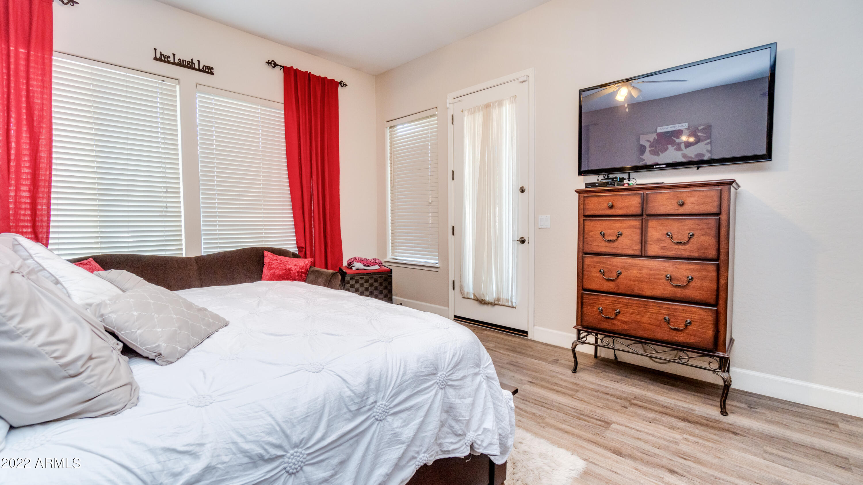 4514 W SUMMERSIDE Road