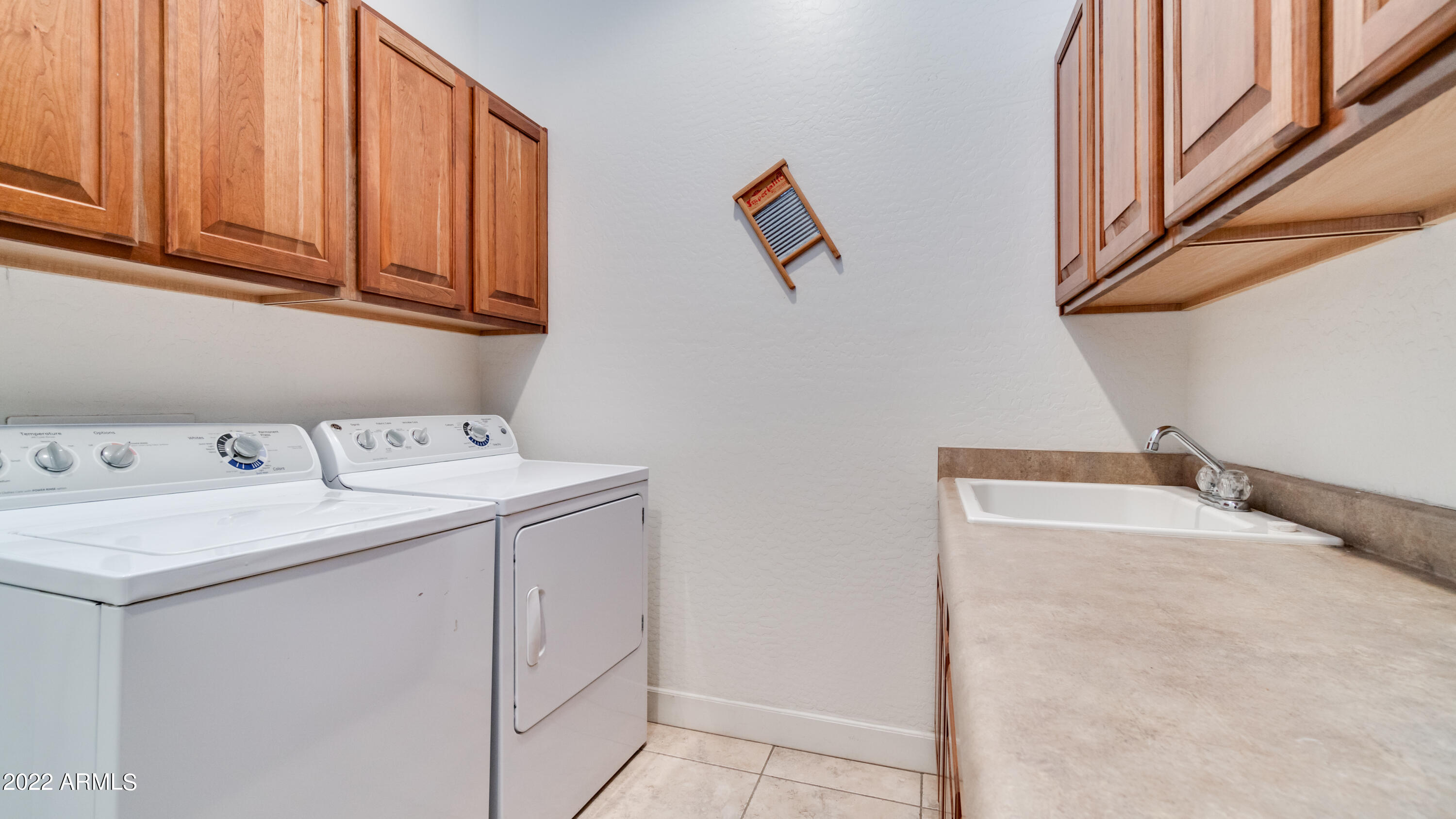 4514 W SUMMERSIDE Road