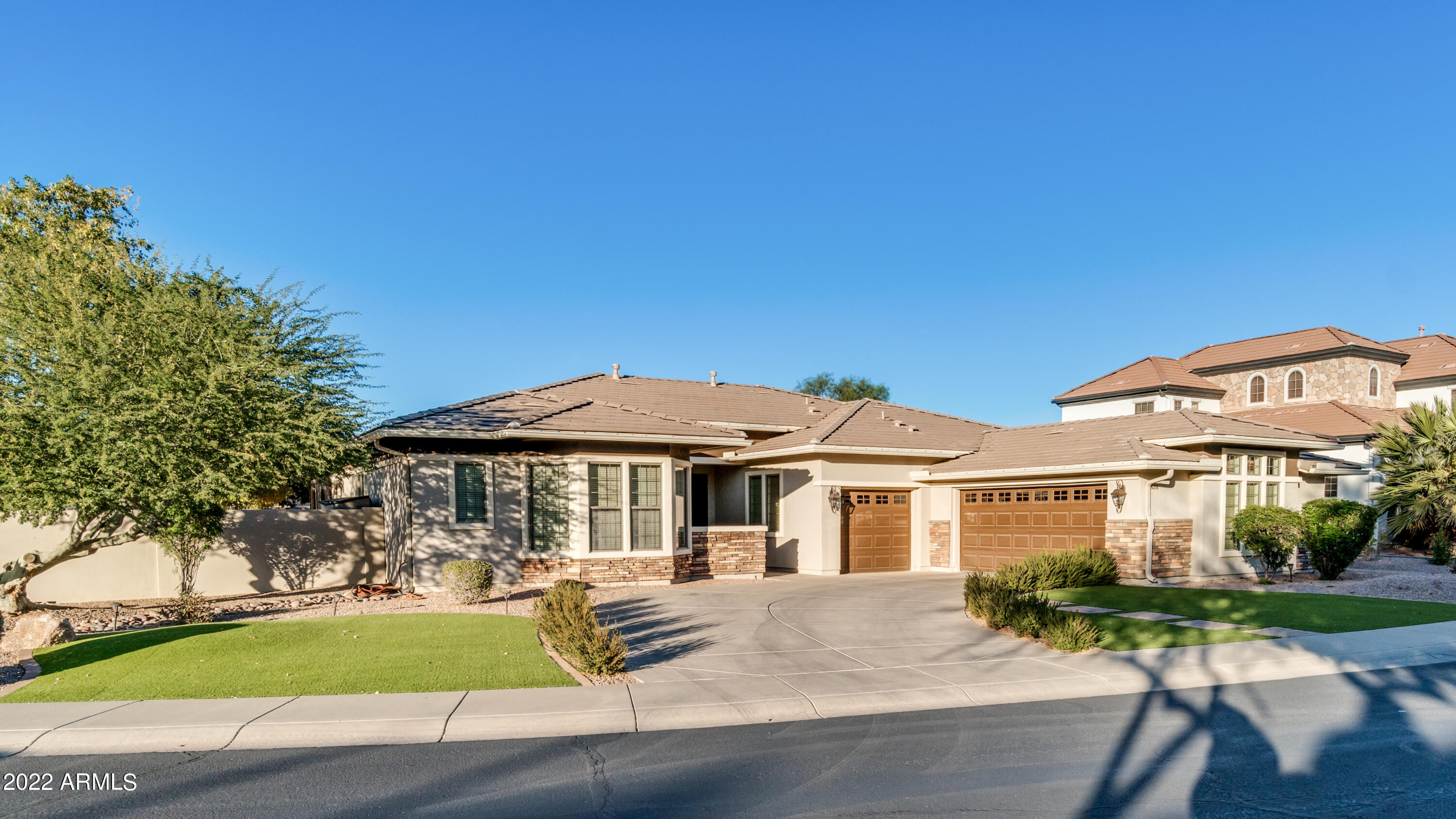 4514 W SUMMERSIDE Road