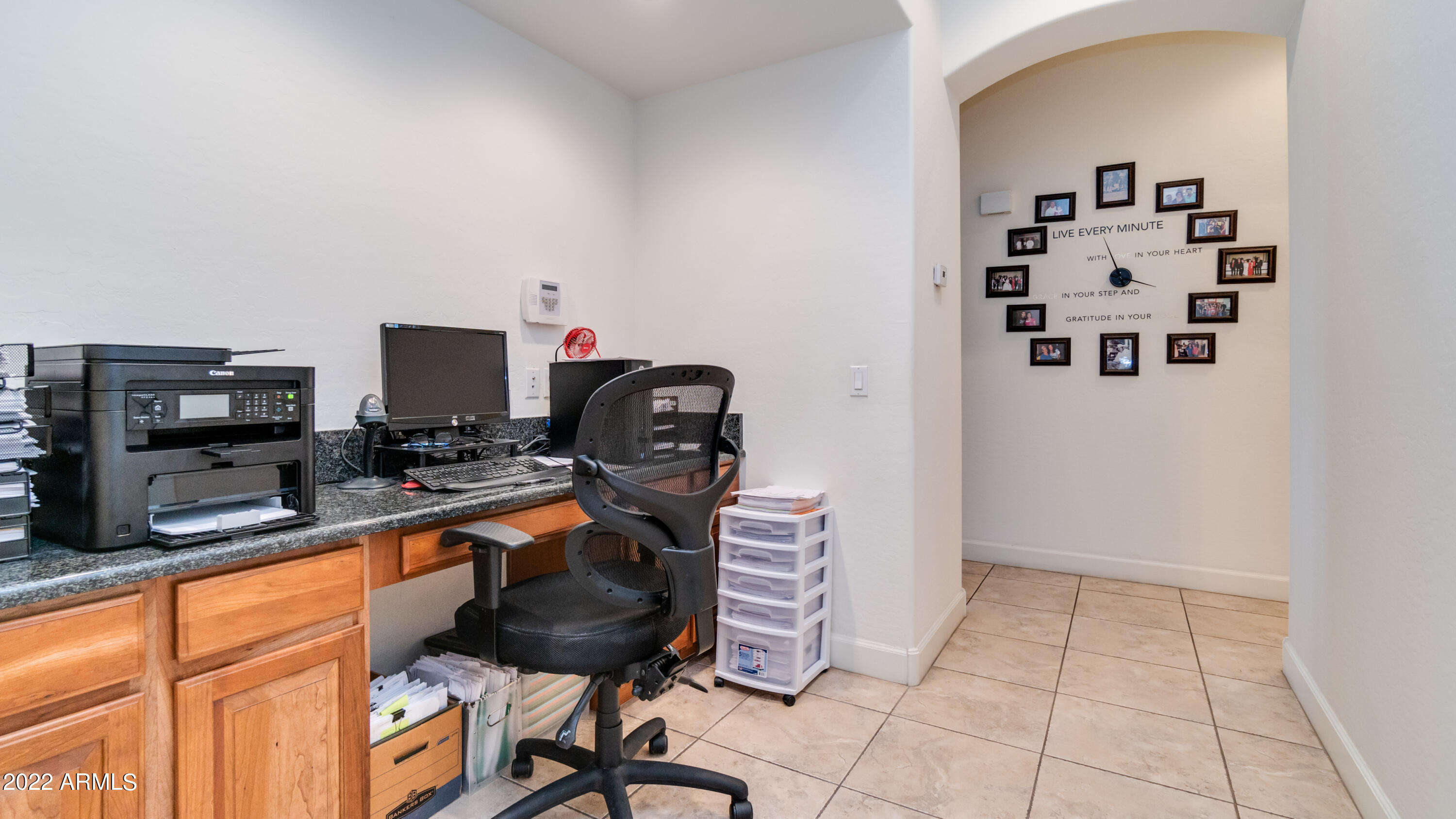 4514 W SUMMERSIDE Road