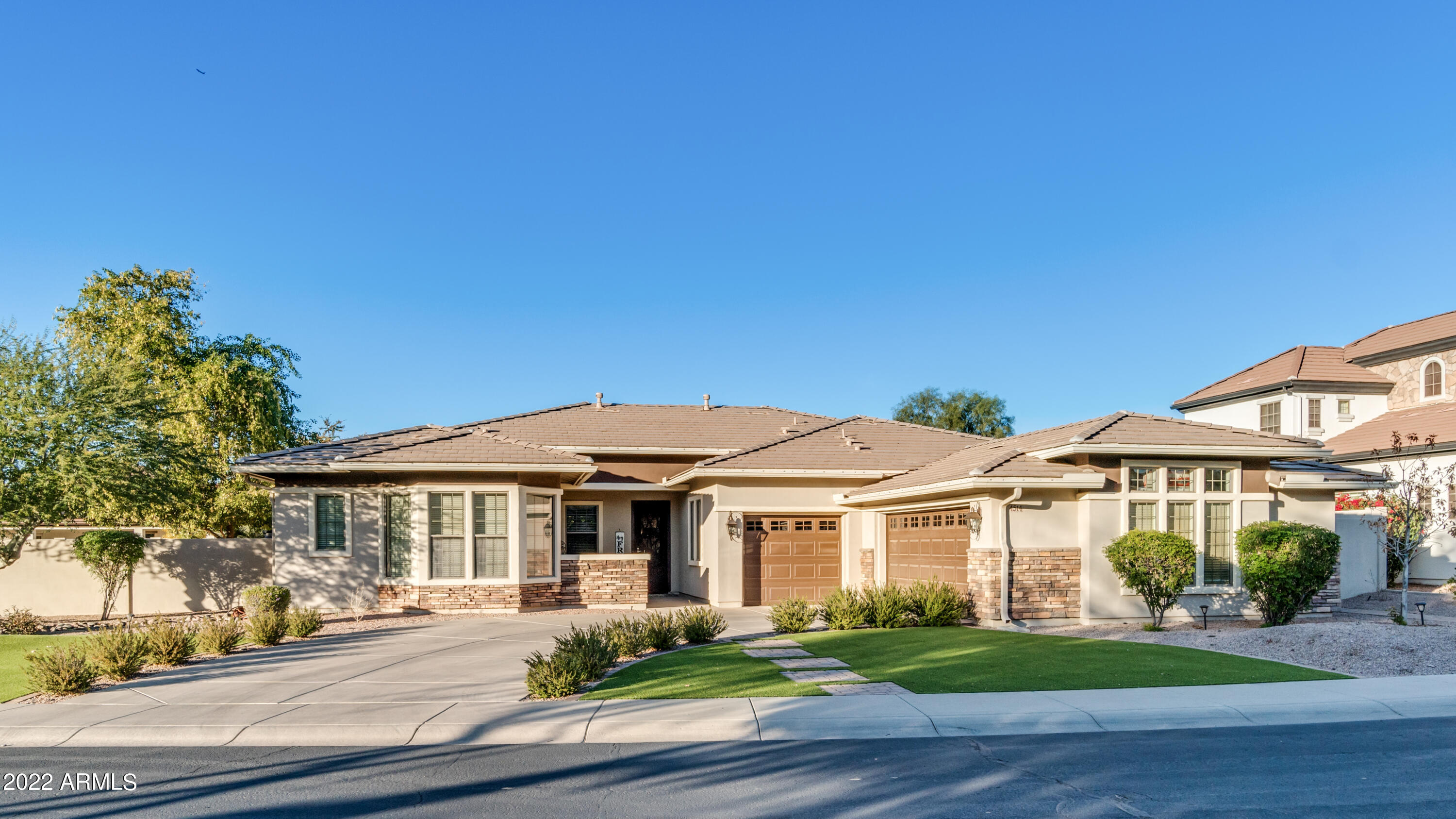 4514 W SUMMERSIDE Road