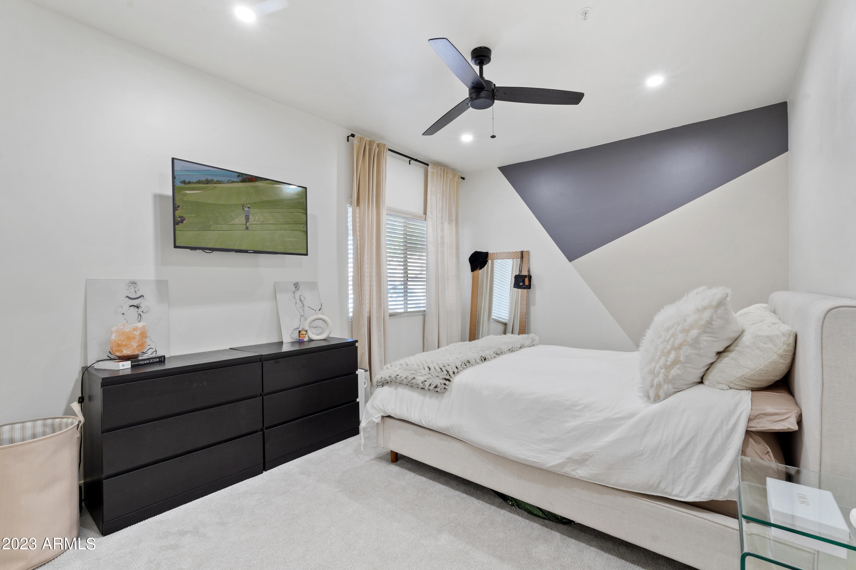 11333 N 92ND Street, 1075