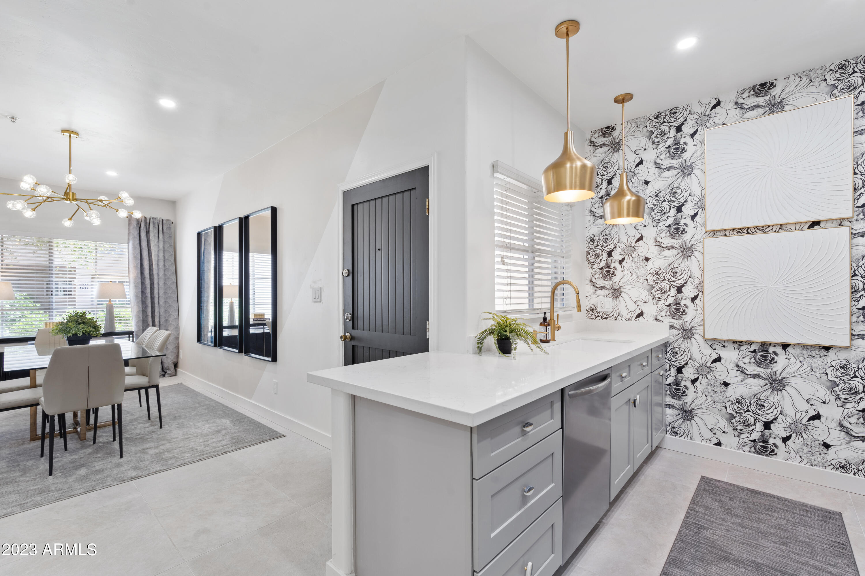 11333 N 92ND Street, 1075