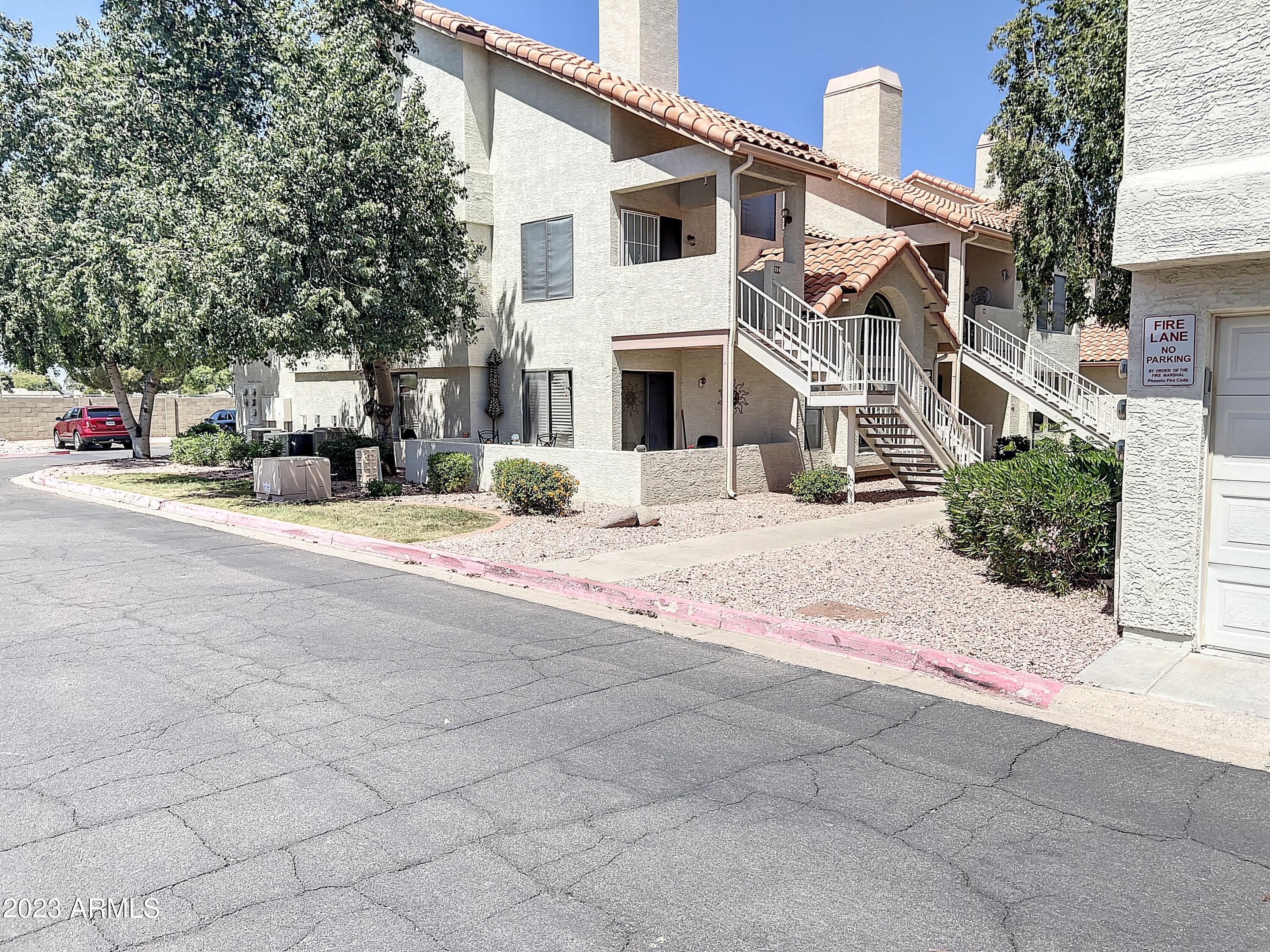 19820 N 13TH Avenue, 264