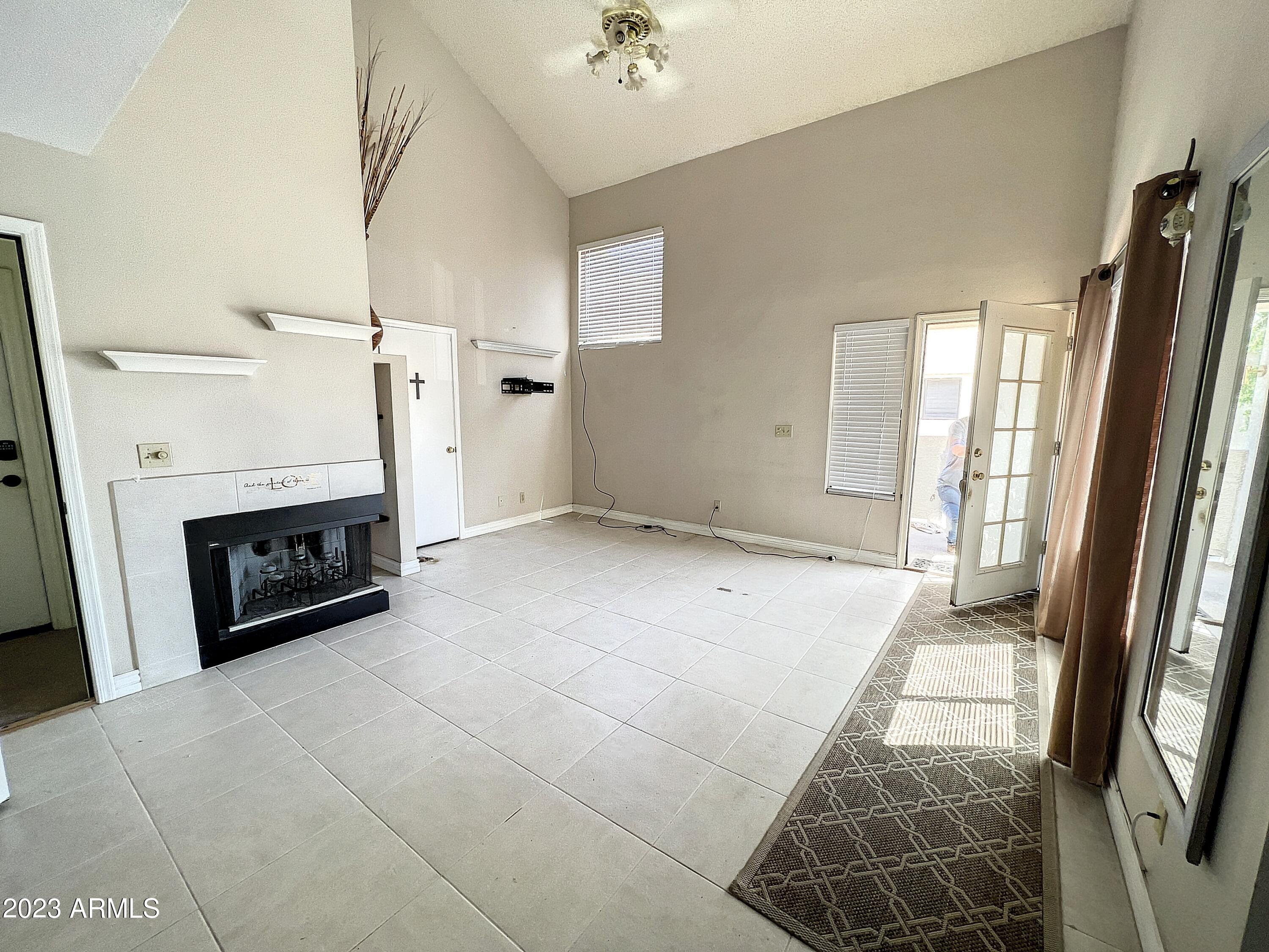 19820 N 13TH Avenue, 264