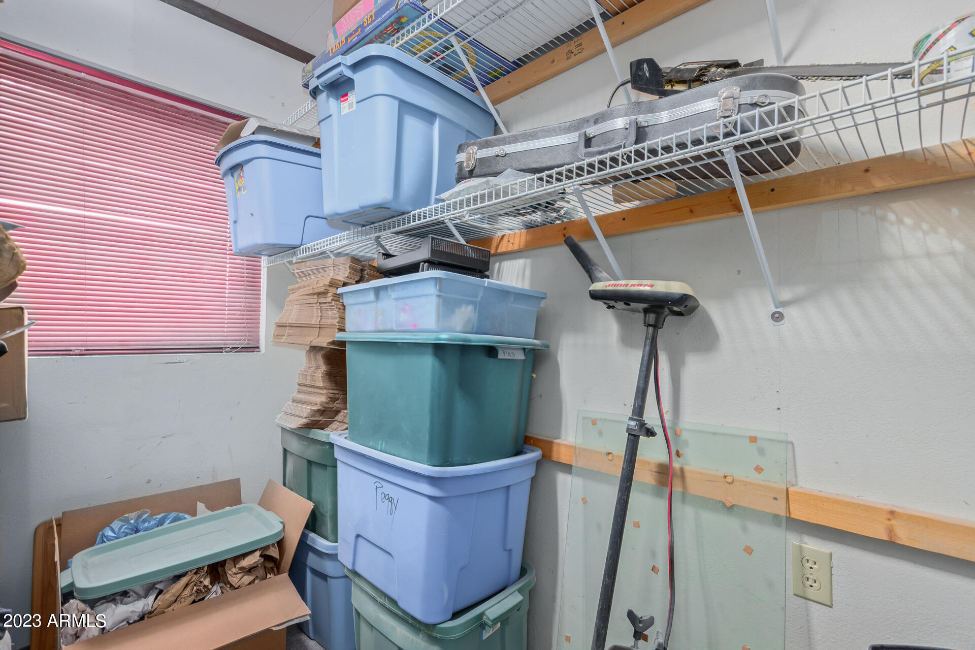 1523 W MISSION Drive