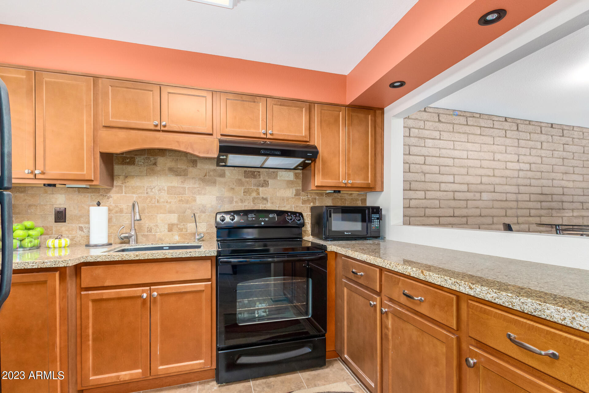 27250 N 64TH Street, 13