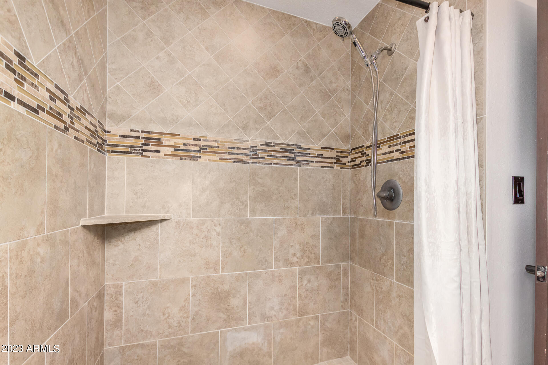 27250 N 64TH Street, 13