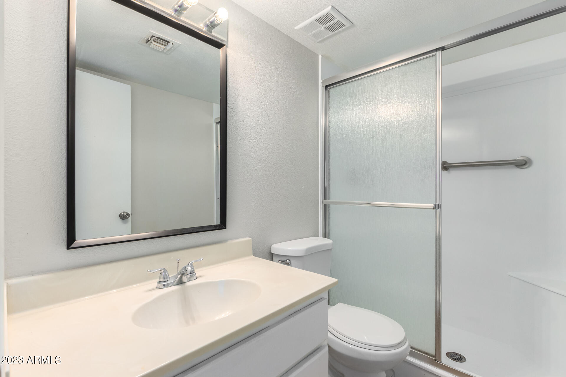 3131 W COCHISE Drive, 225