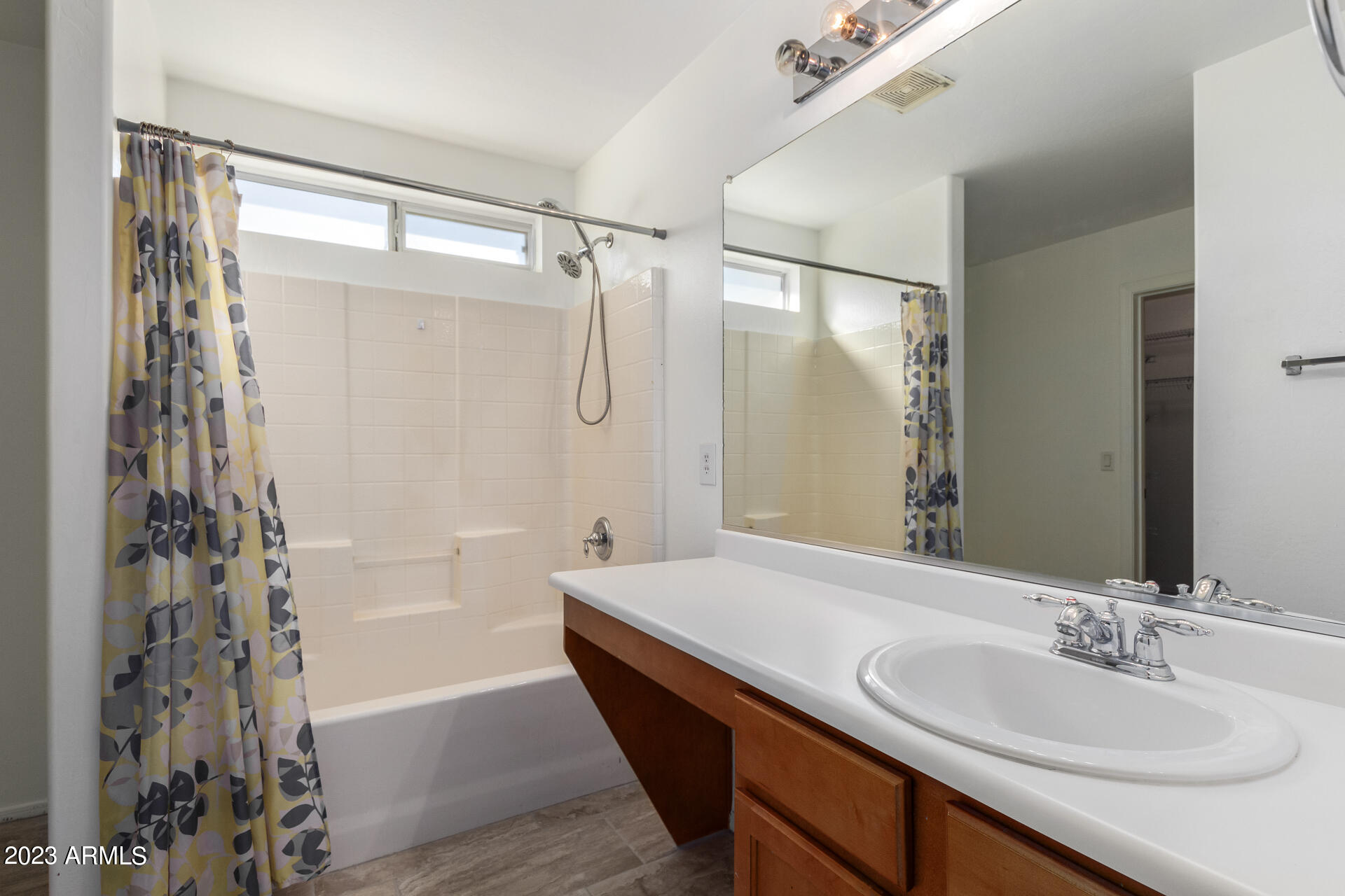 5164 W ALBENIZ Place