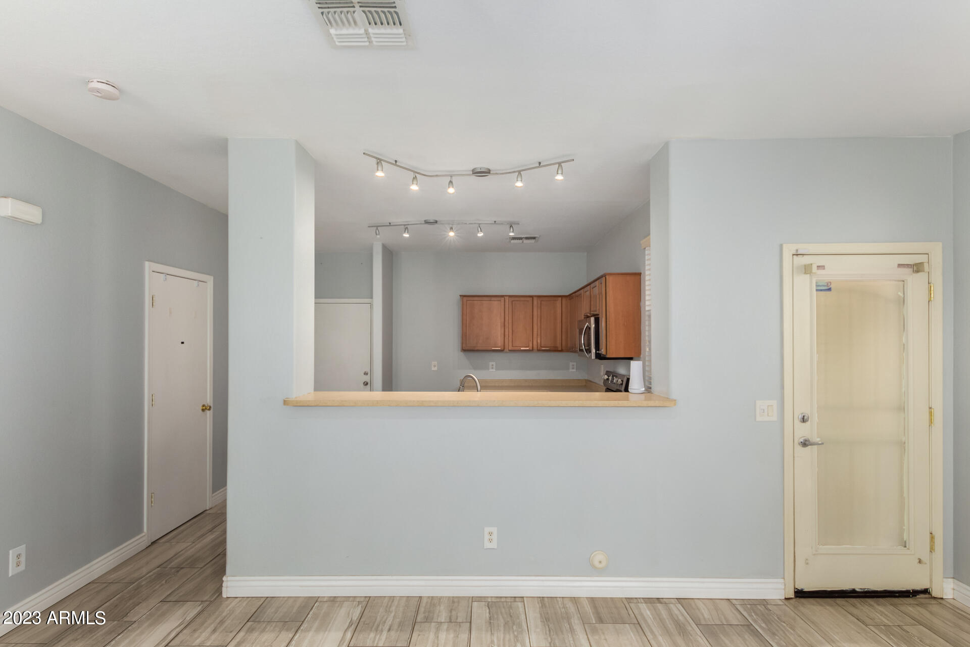 5164 W ALBENIZ Place