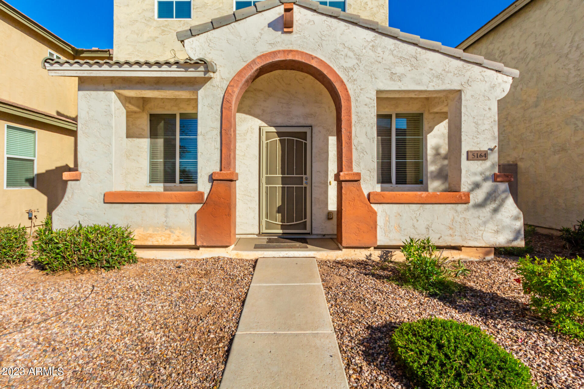 5164 W ALBENIZ Place