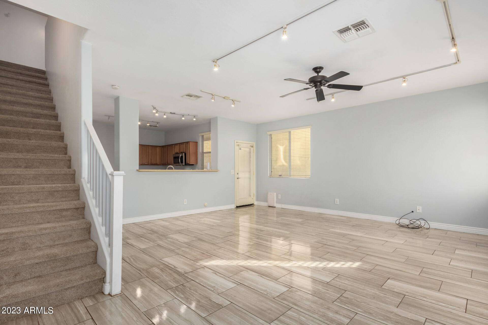 5164 W ALBENIZ Place