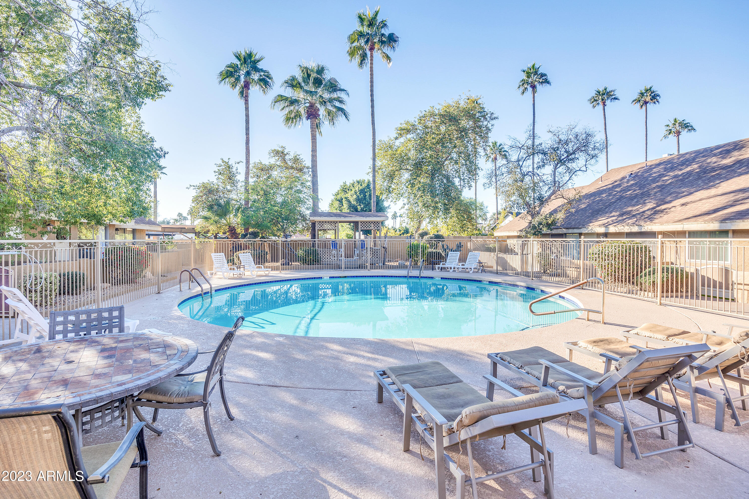 3807 N 30TH Street, 42