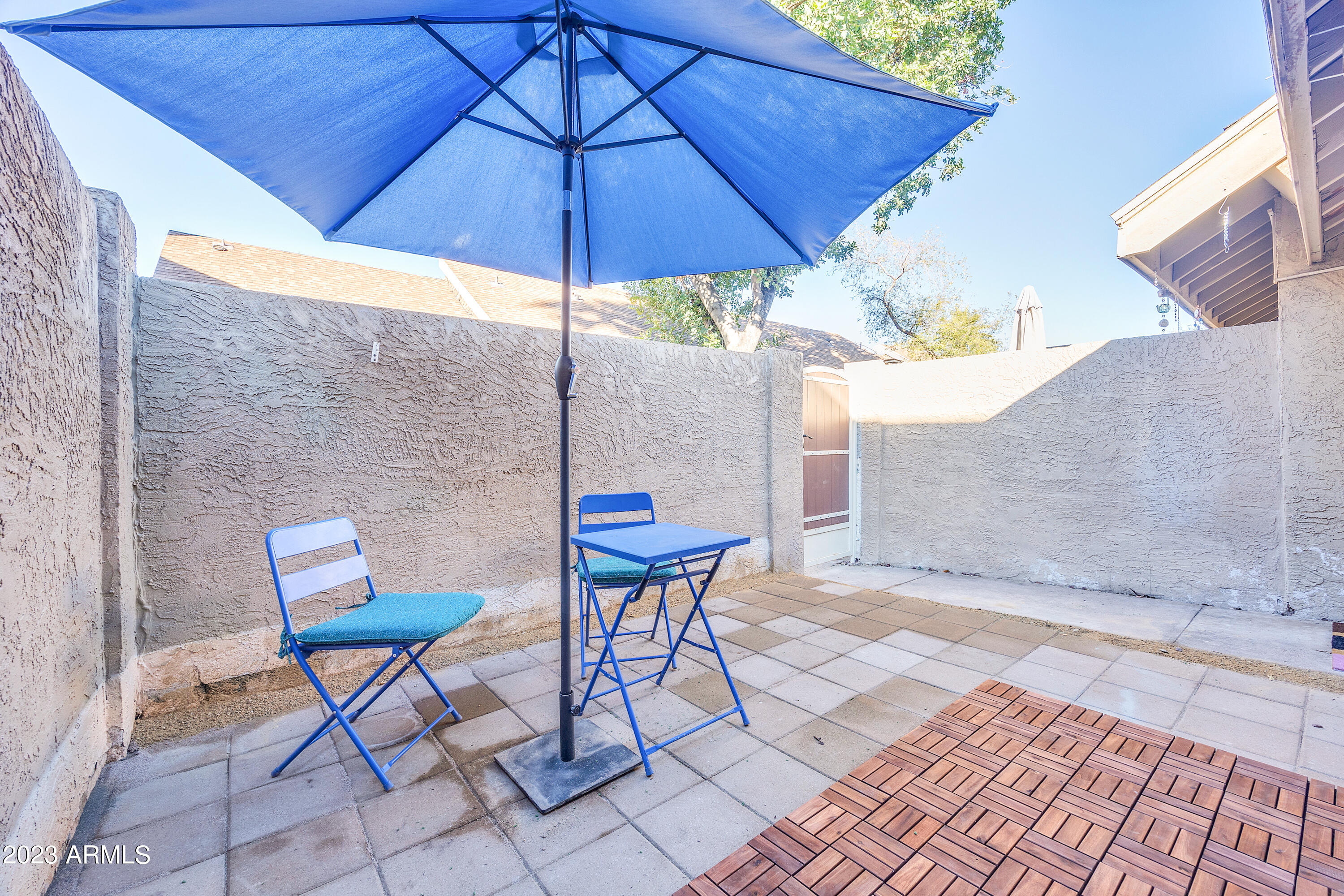 3807 N 30TH Street, 42