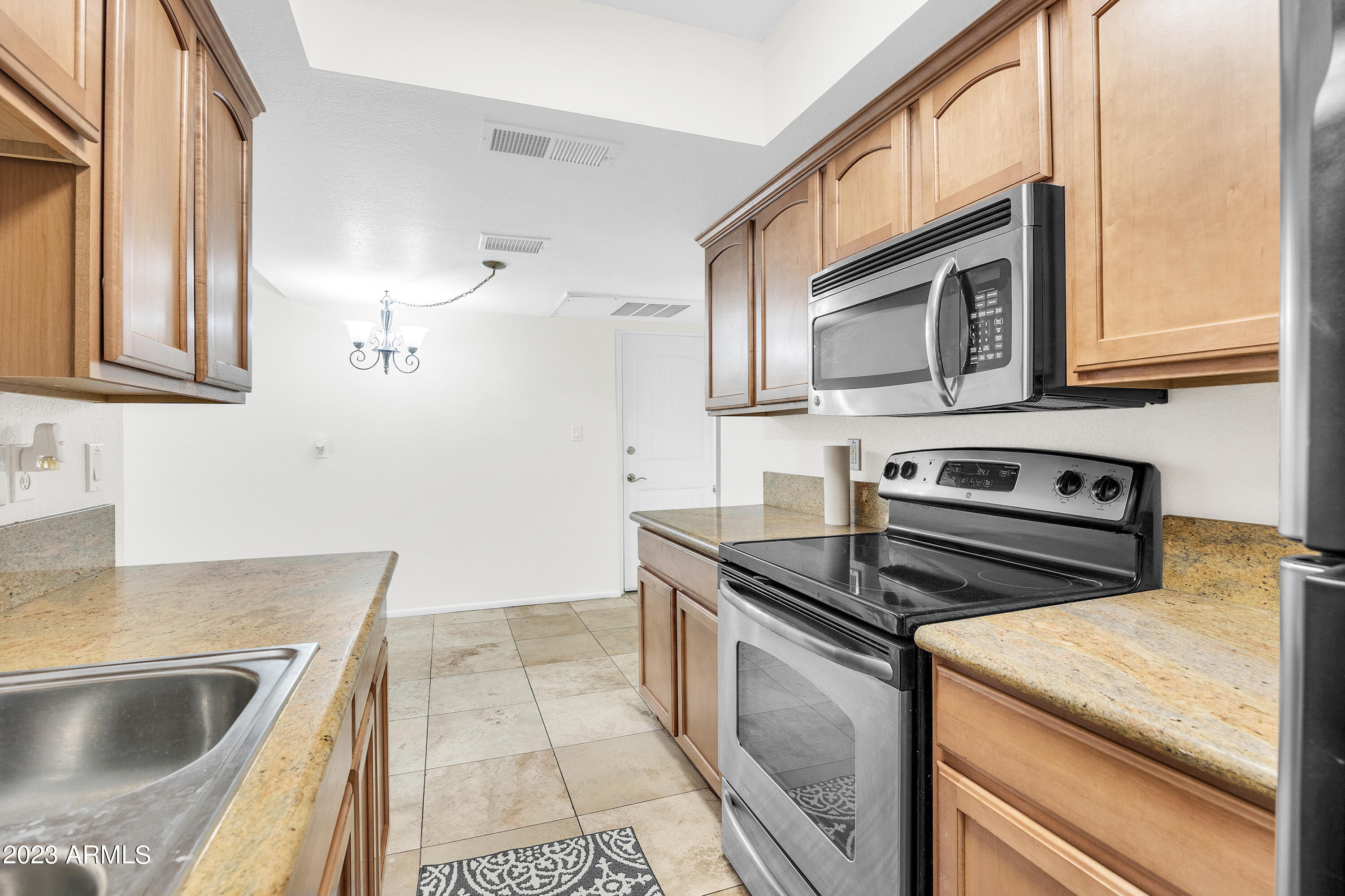 3807 N 30TH Street, 42