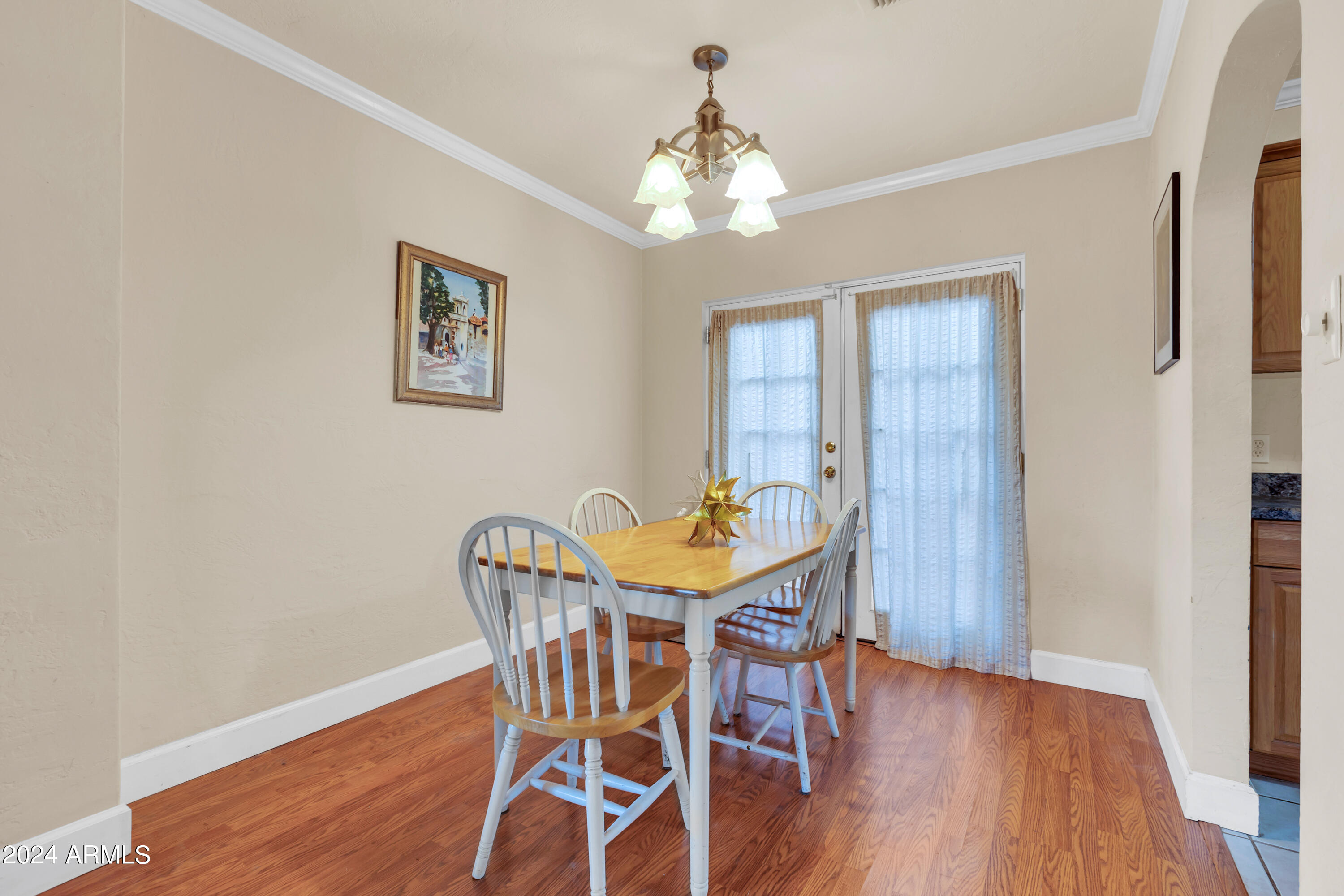 2430 E SHERIDAN Street