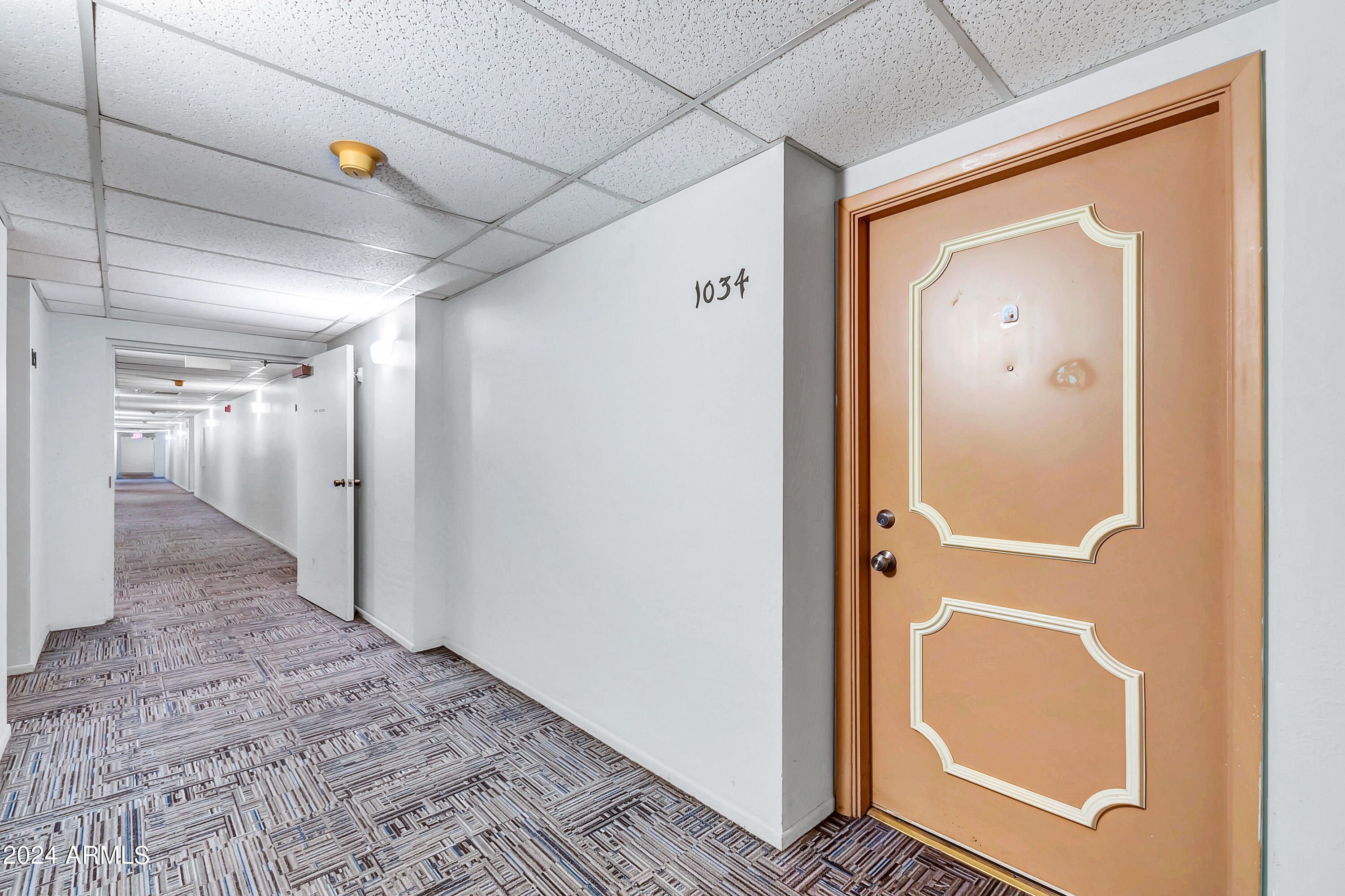 3033 E DEVONSHIRE Avenue, 1034