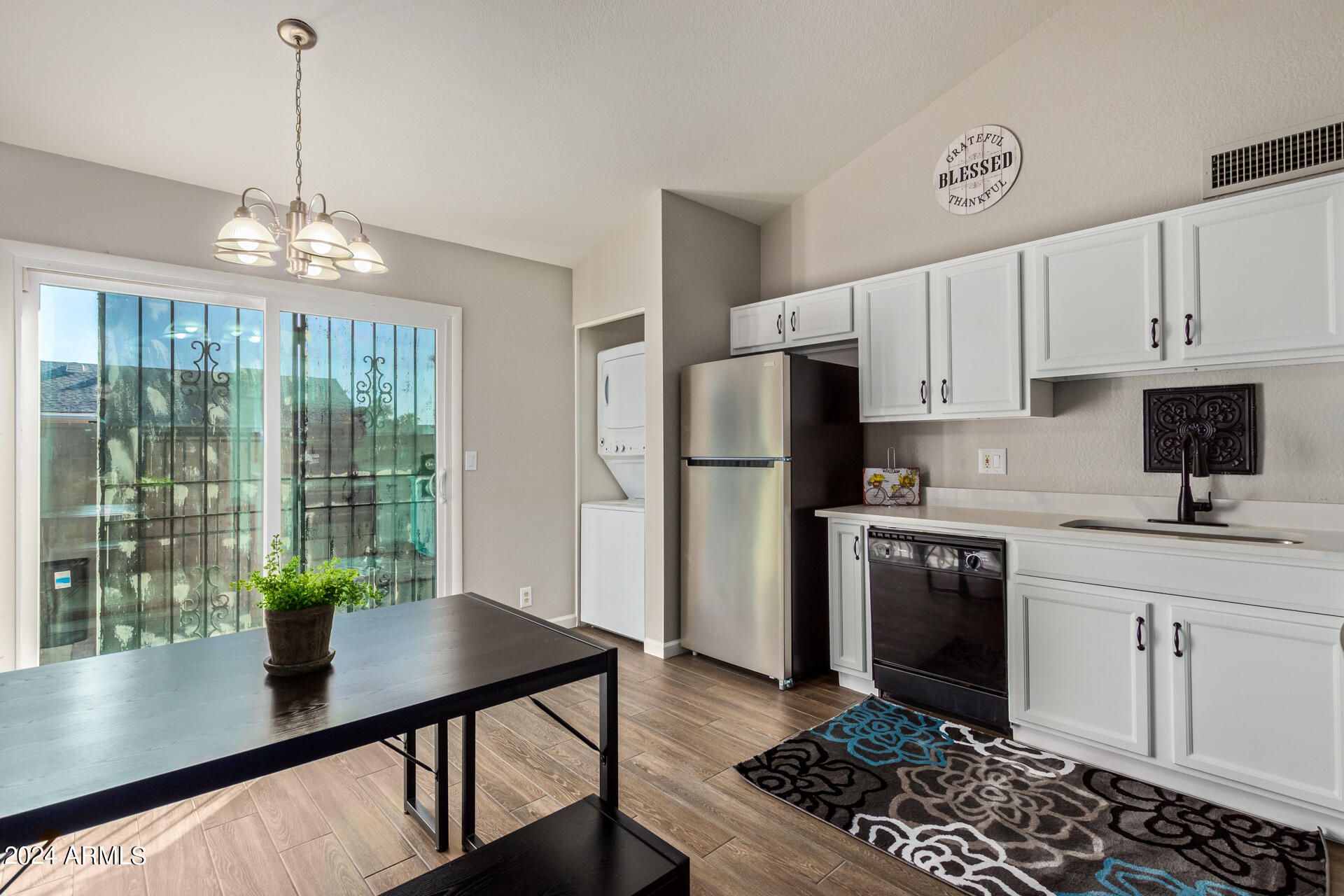 5960 W OREGON Avenue, 120