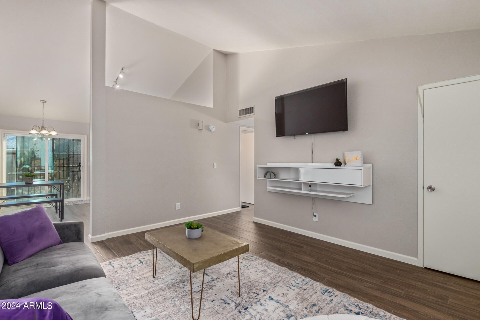 5960 W OREGON Avenue, 120