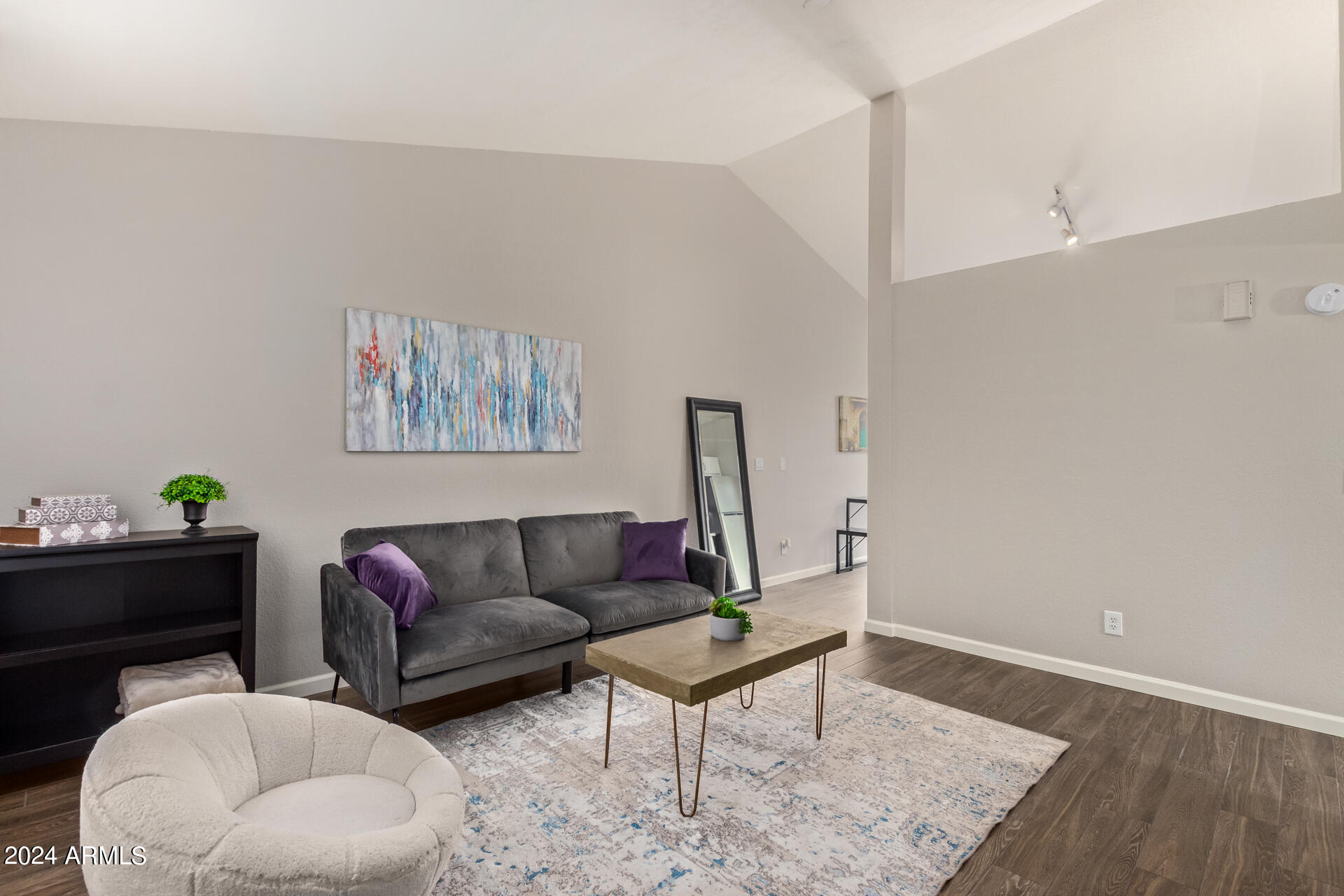 5960 W OREGON Avenue, 120