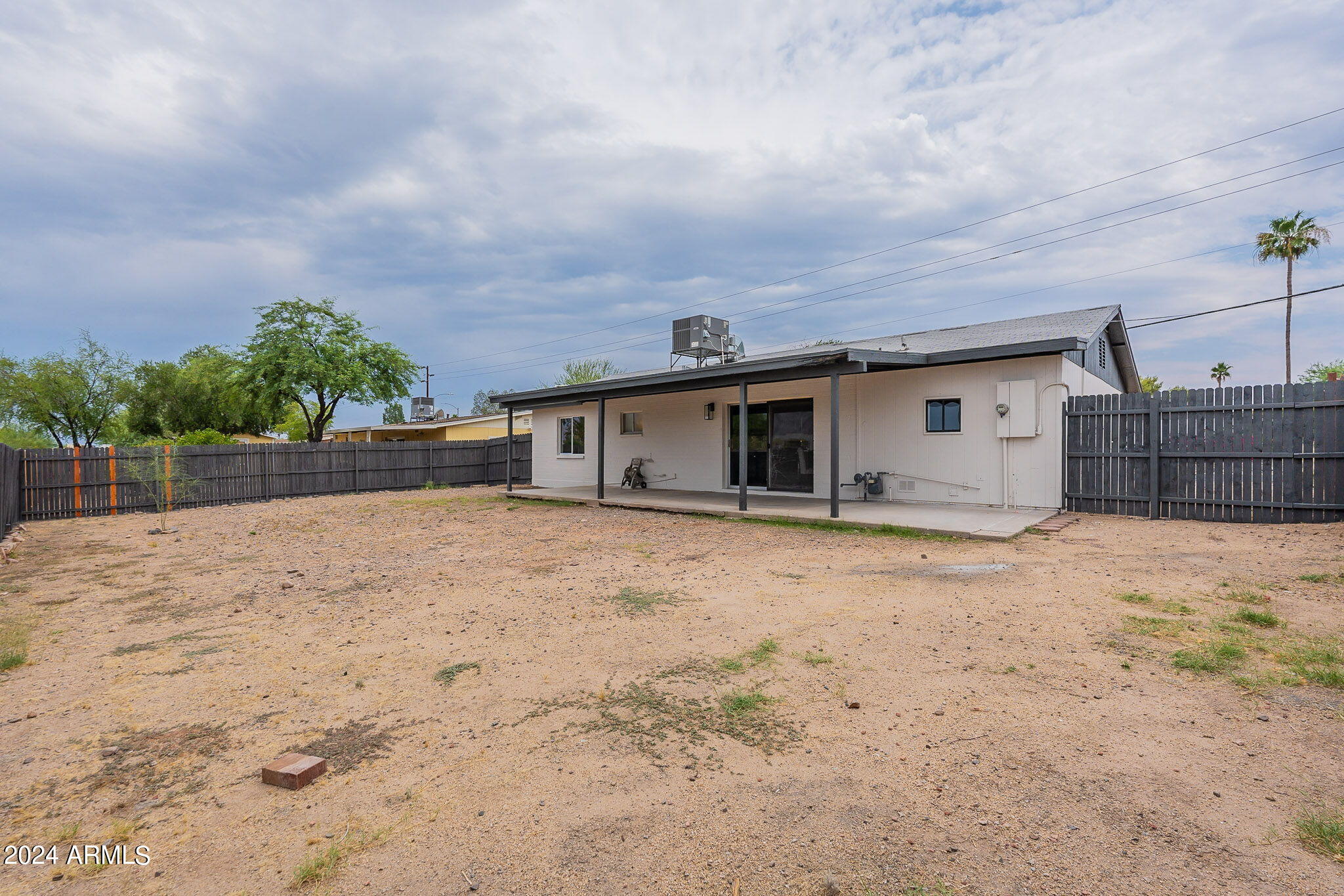 2120 E GREENWAY Road