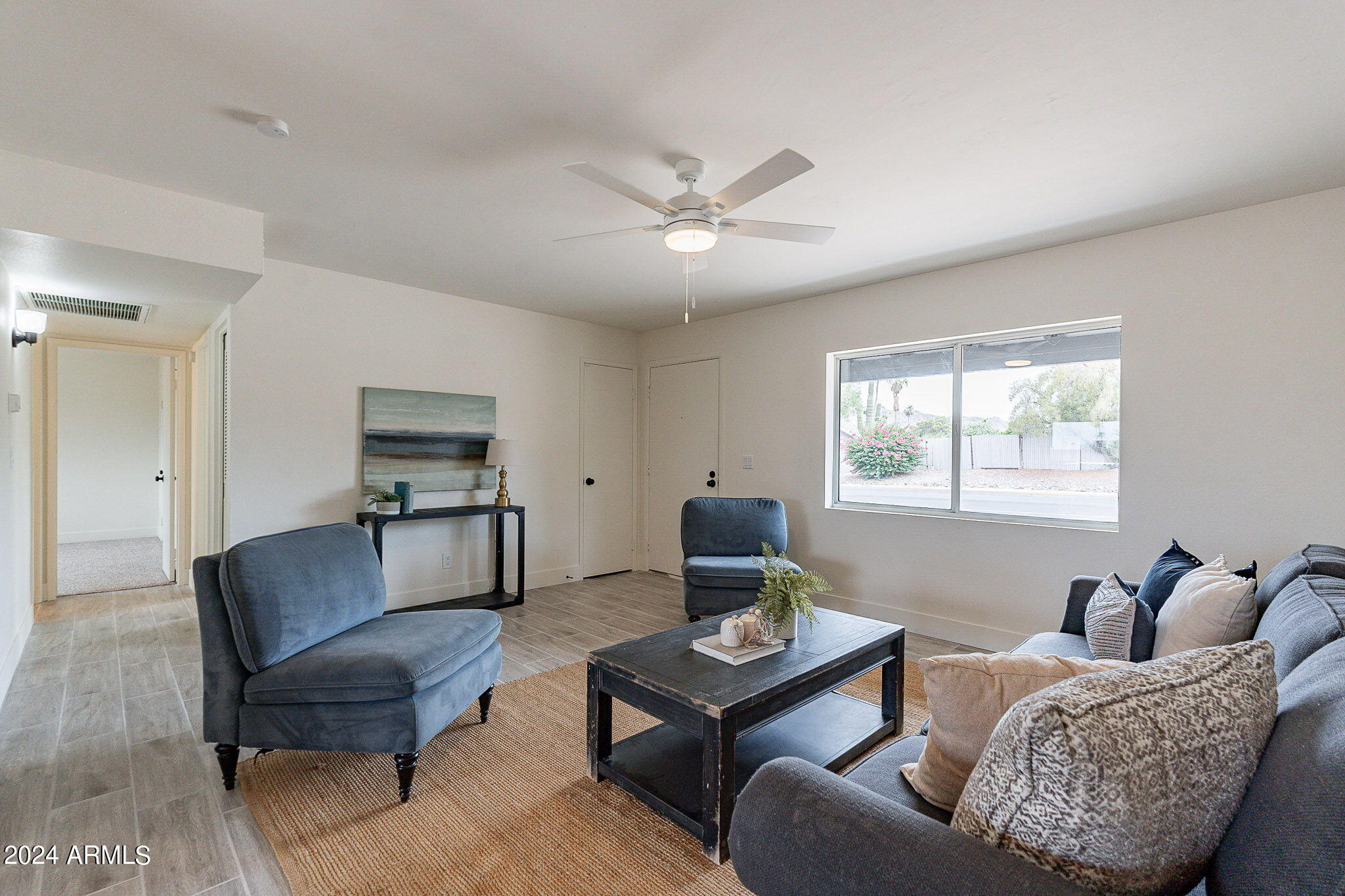 2120 E GREENWAY Road