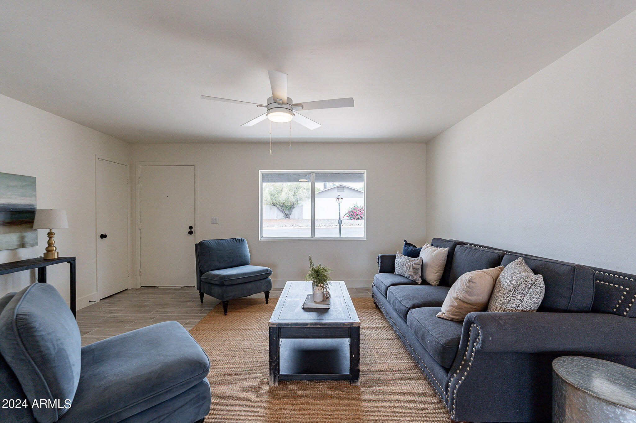 2120 E GREENWAY Road