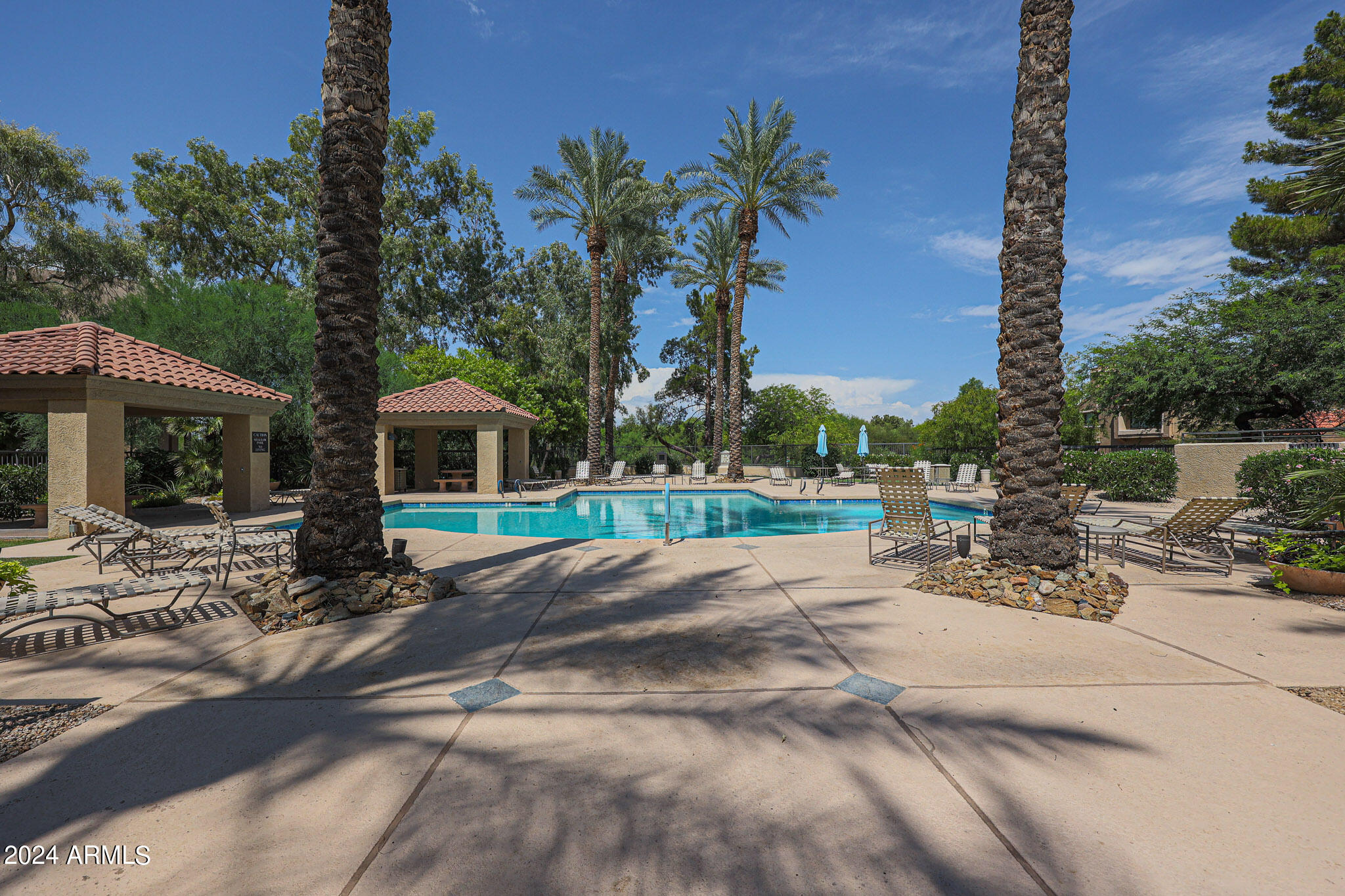 4925 E DESERT COVE Avenue, 201